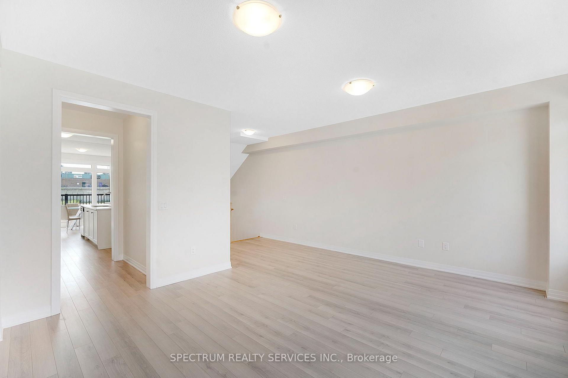 Photo 18 of Unit 108, 585 Colborne Street E, Brantford, East Ward — HOMEH