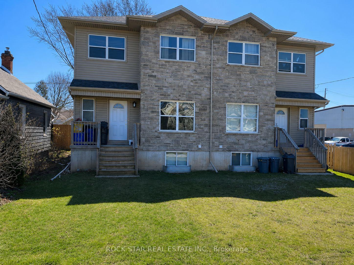 Photo 1 of 20B Chestnut Street E, St. Catharines, Secord Woods — HOMEH