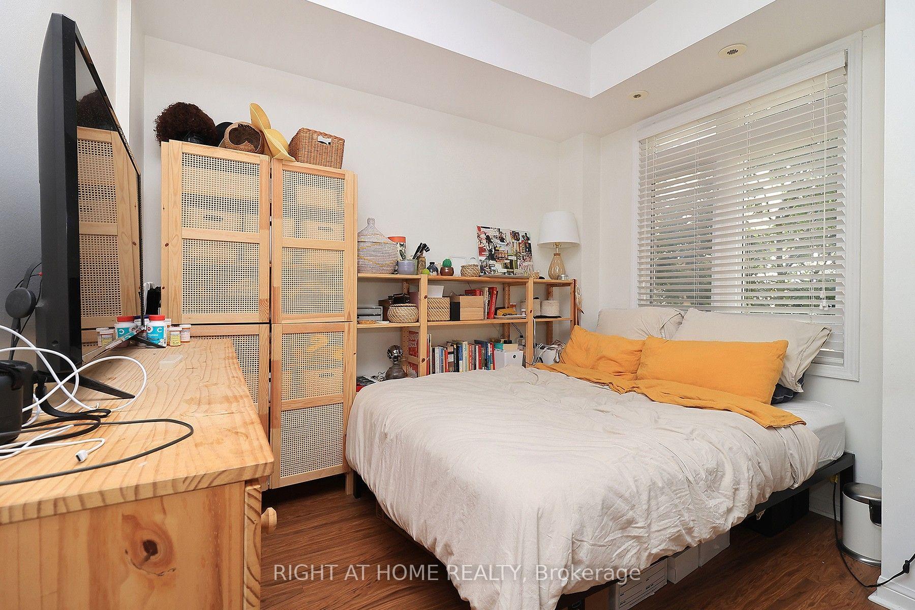 Photo 16 of Unit TH12, 78 Carr Street, Toronto, Kensington-Chinatown — HOMEH
