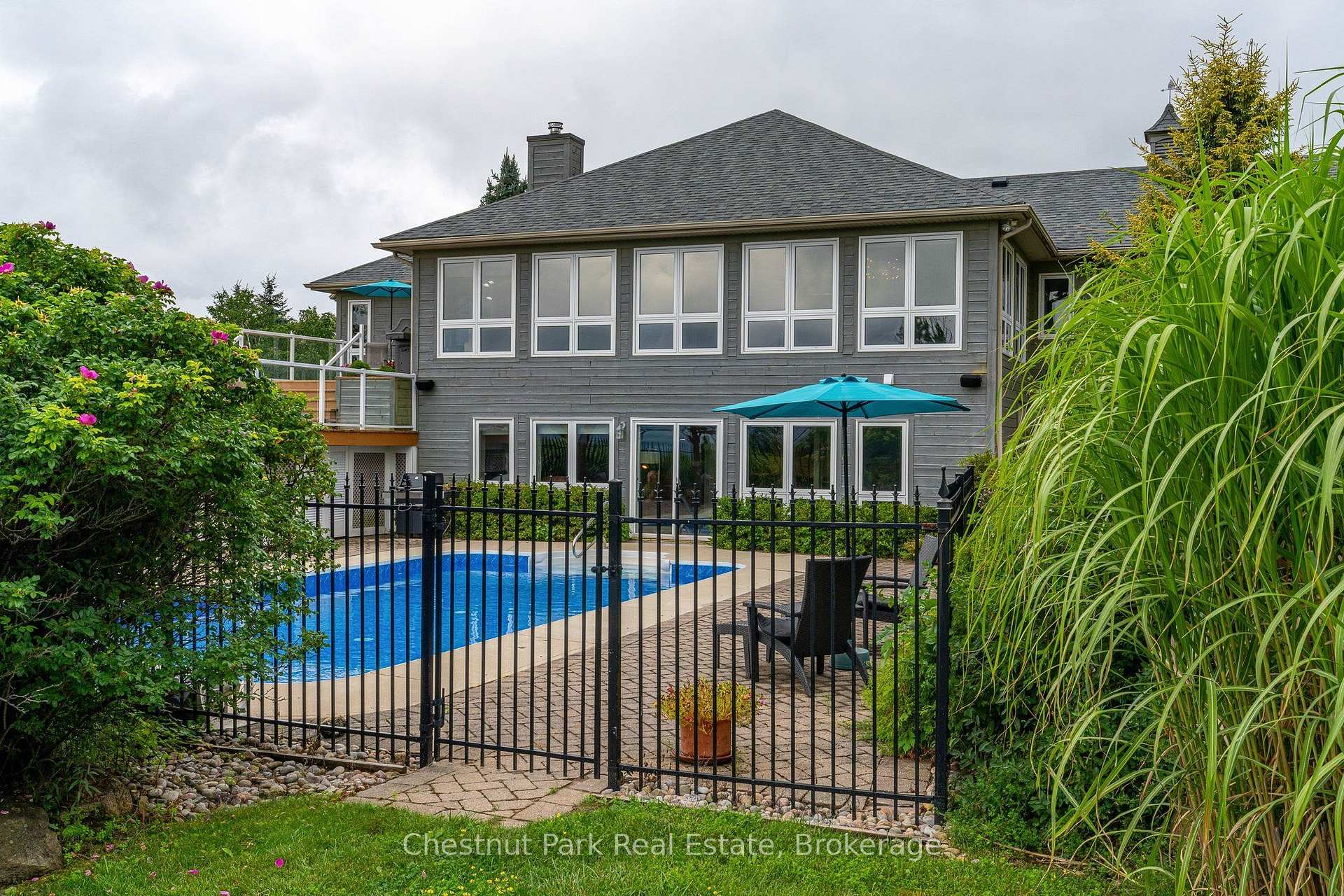 Photo 4 of 103 Ridgecrest Lane, Meaford — HOMEH