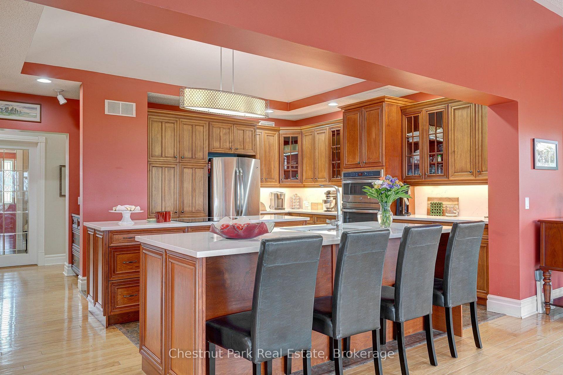 Photo 15 of 103 Ridgecrest Lane, Meaford — HOMEH