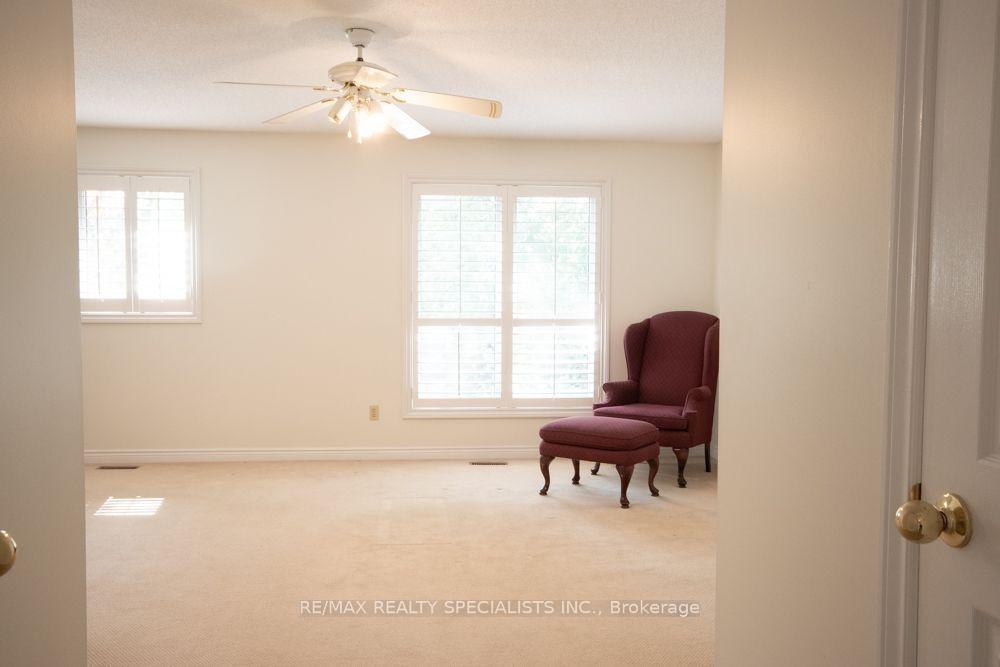Photo 26 of 358 Erin Street, Oakville, Falgarwood — HOMEH