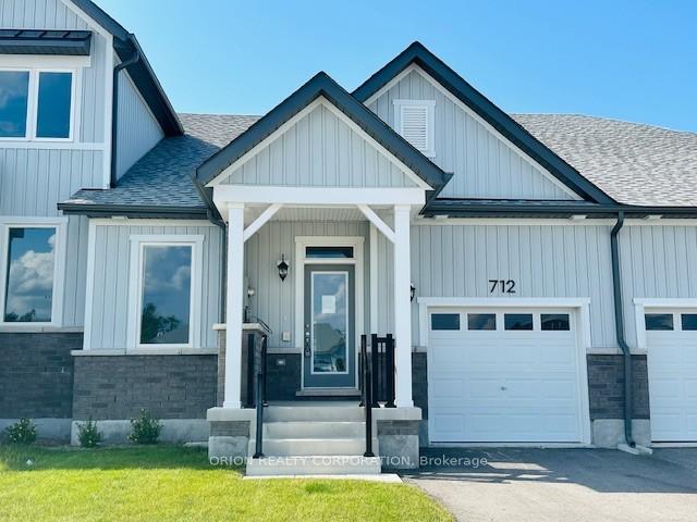 Photo 1 of 712 Keast Place, Innisfil, Rural Innisfil — HOMEH