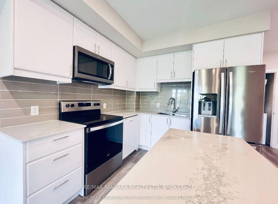 Front of Unit 334, 50 Herrick Avenue