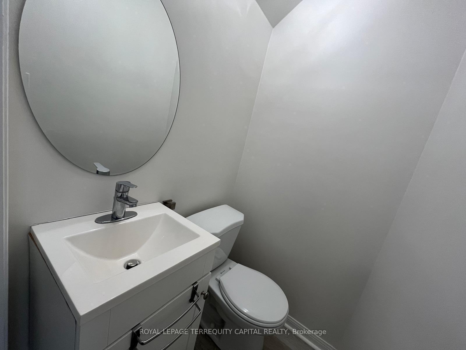 Photo 23 of Unit Upper, 343 Edgehill Drive, Barrie, Edgehill Drive — HOMEH