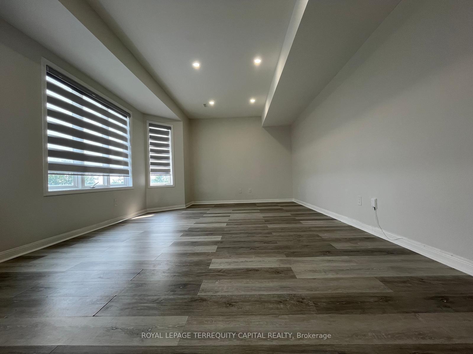 Photo 24 of Unit Upper, 343 Edgehill Drive, Barrie, Edgehill Drive — HOMEH