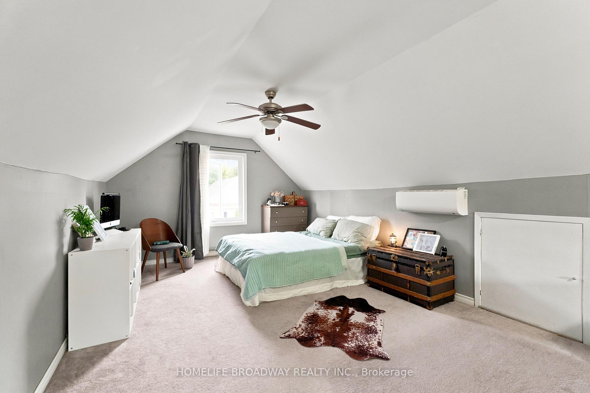 Photo 14 of 255 Robinson Street N, Grimsby, Grimsby East — HOMEH