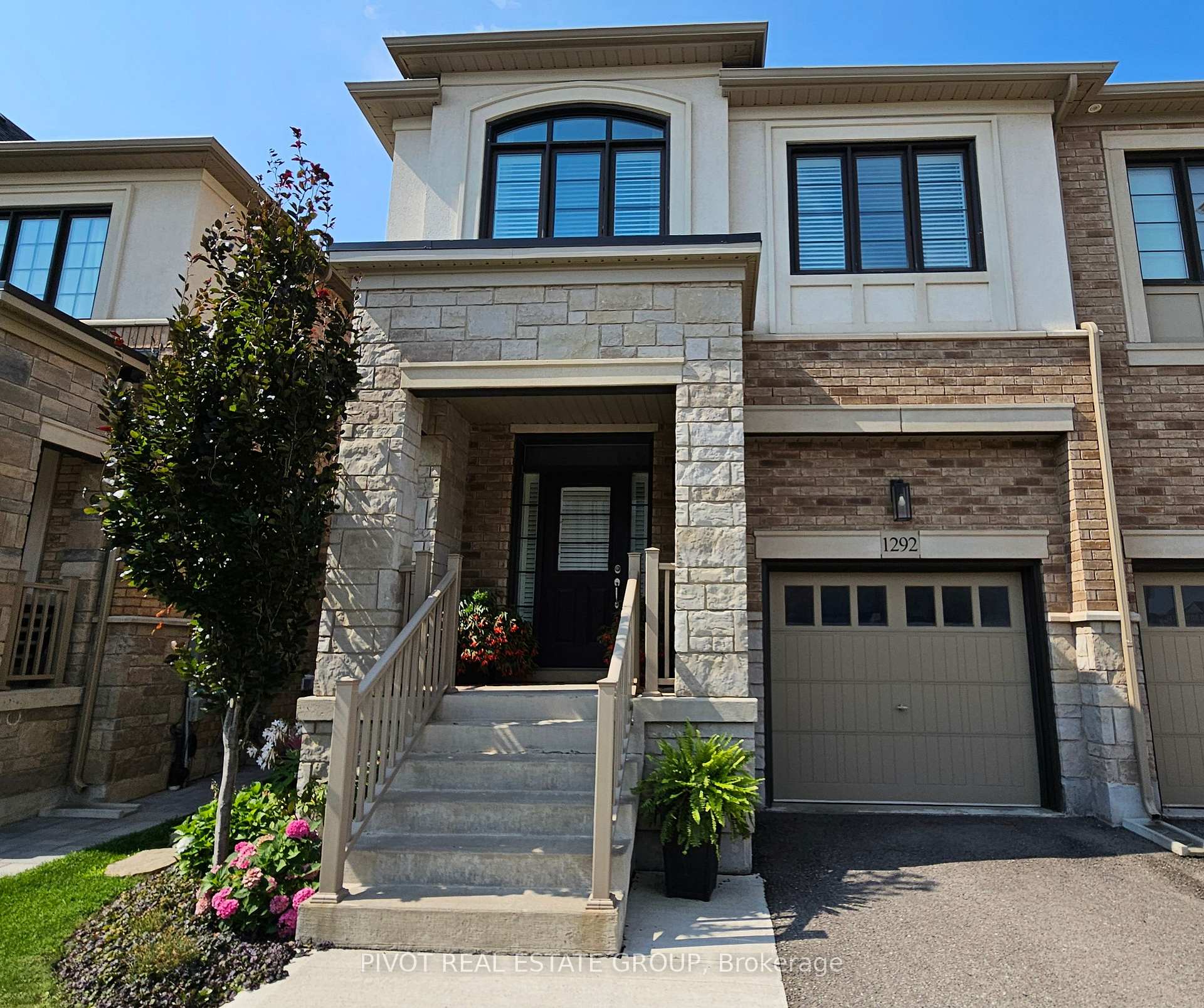 Photo 1 of 1292 Clarriage Court, Milton, Ford — HOMEH