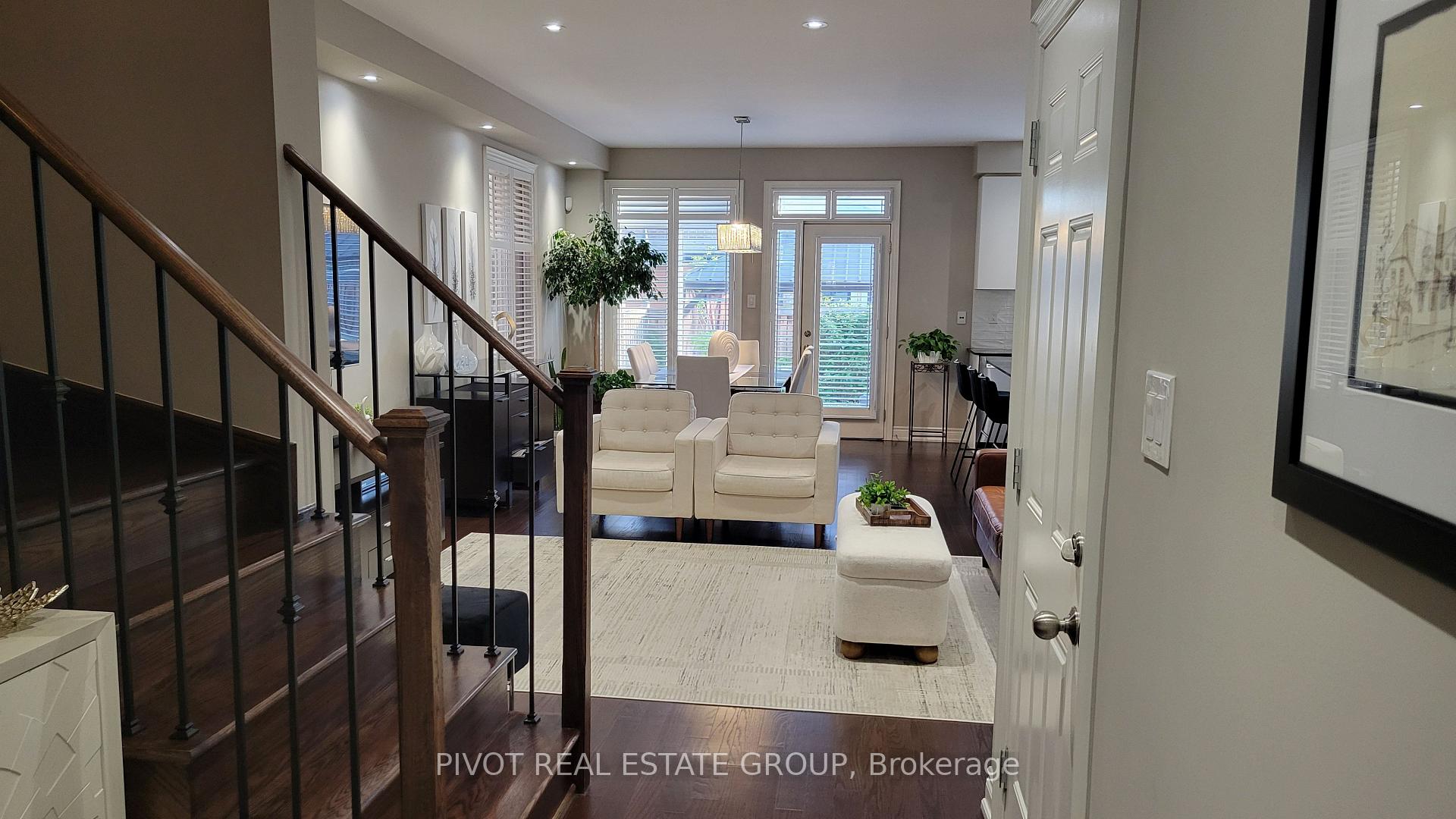 Photo 2 of 1292 Clarriage Court, Milton, Ford — HOMEH