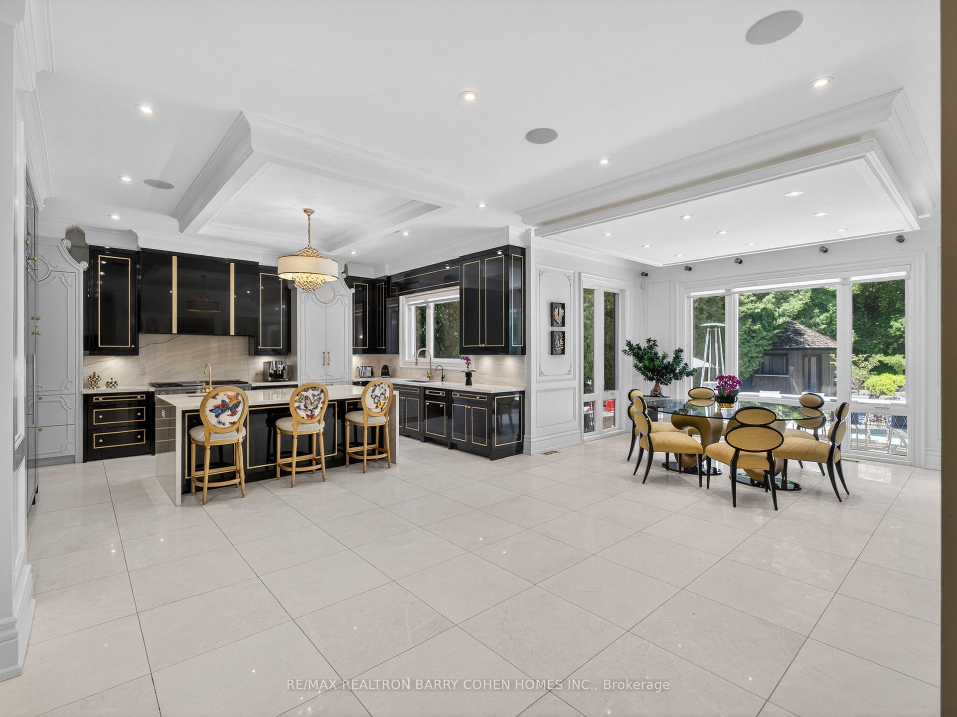 Photo 12 of 18 Brookfield Road, North York, Bridle Path-Sunnybrook-York Mills — HOMEH