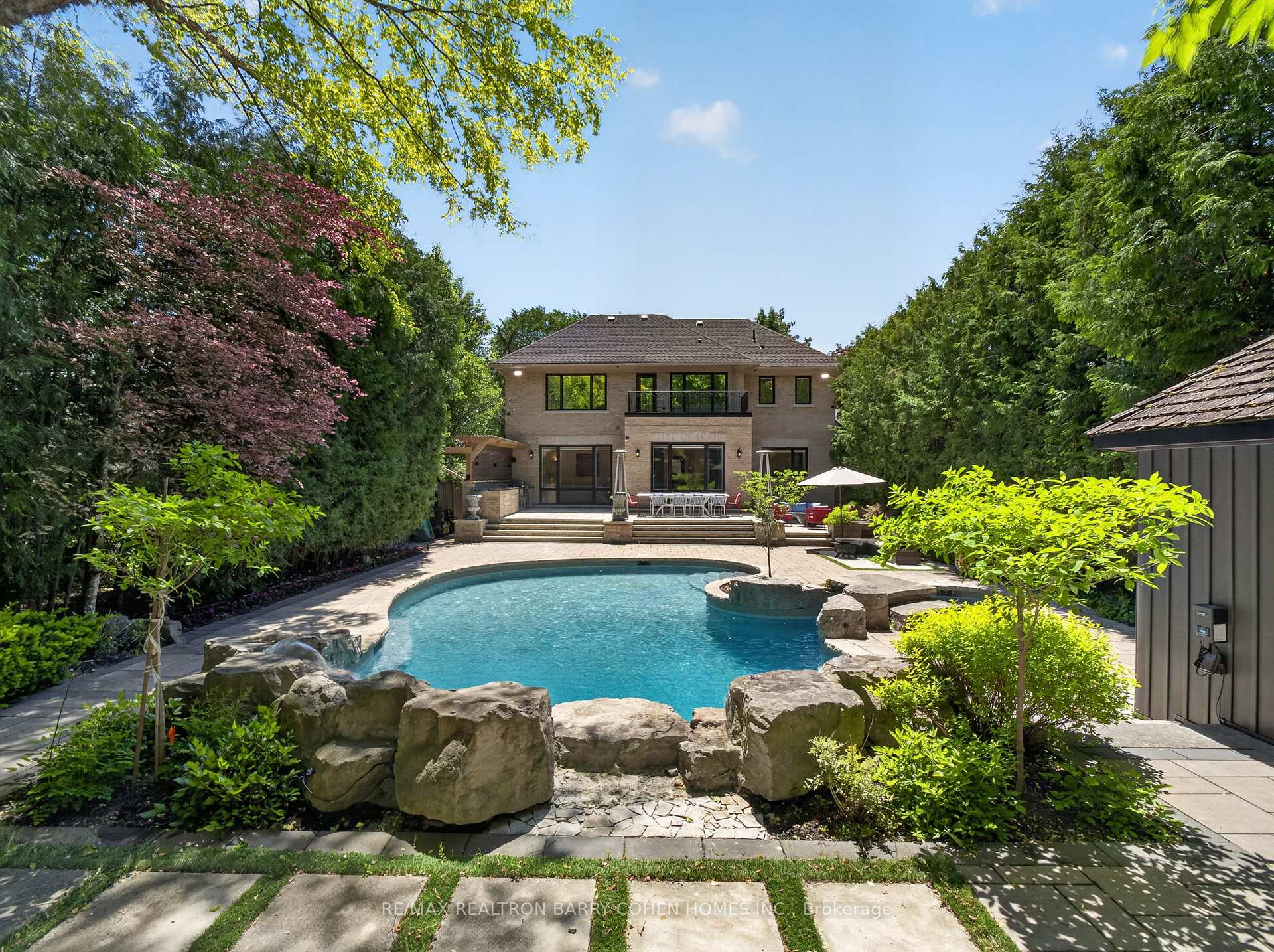 Photo 33 of 18 Brookfield Road, North York, Bridle Path-Sunnybrook-York Mills — HOMEH