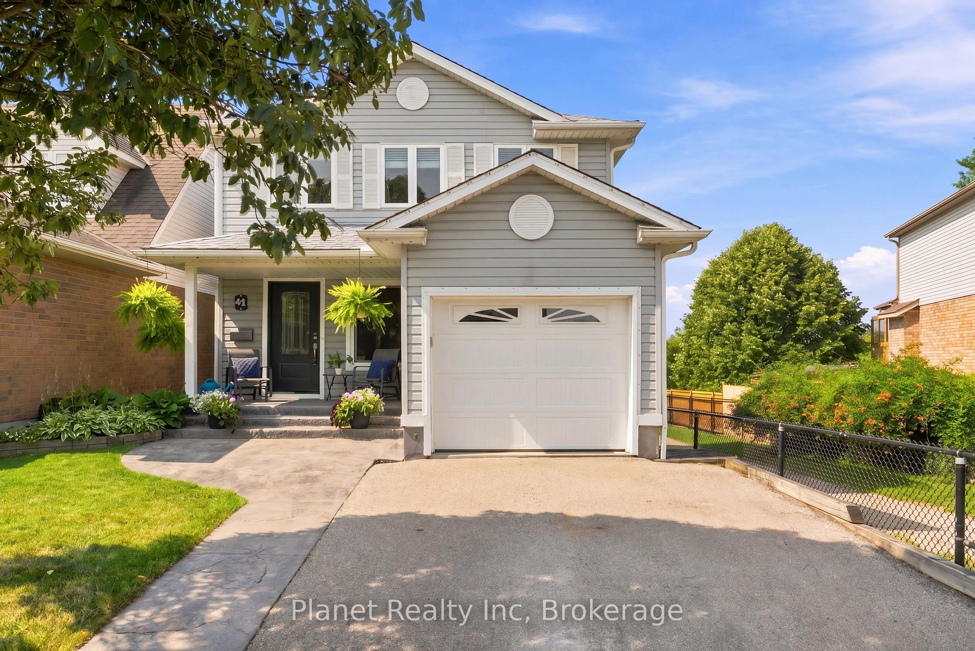Photo 1 of 41 Boulder Crescent, Guelph, Clairfields/Hanlon Business Park — HOMEH