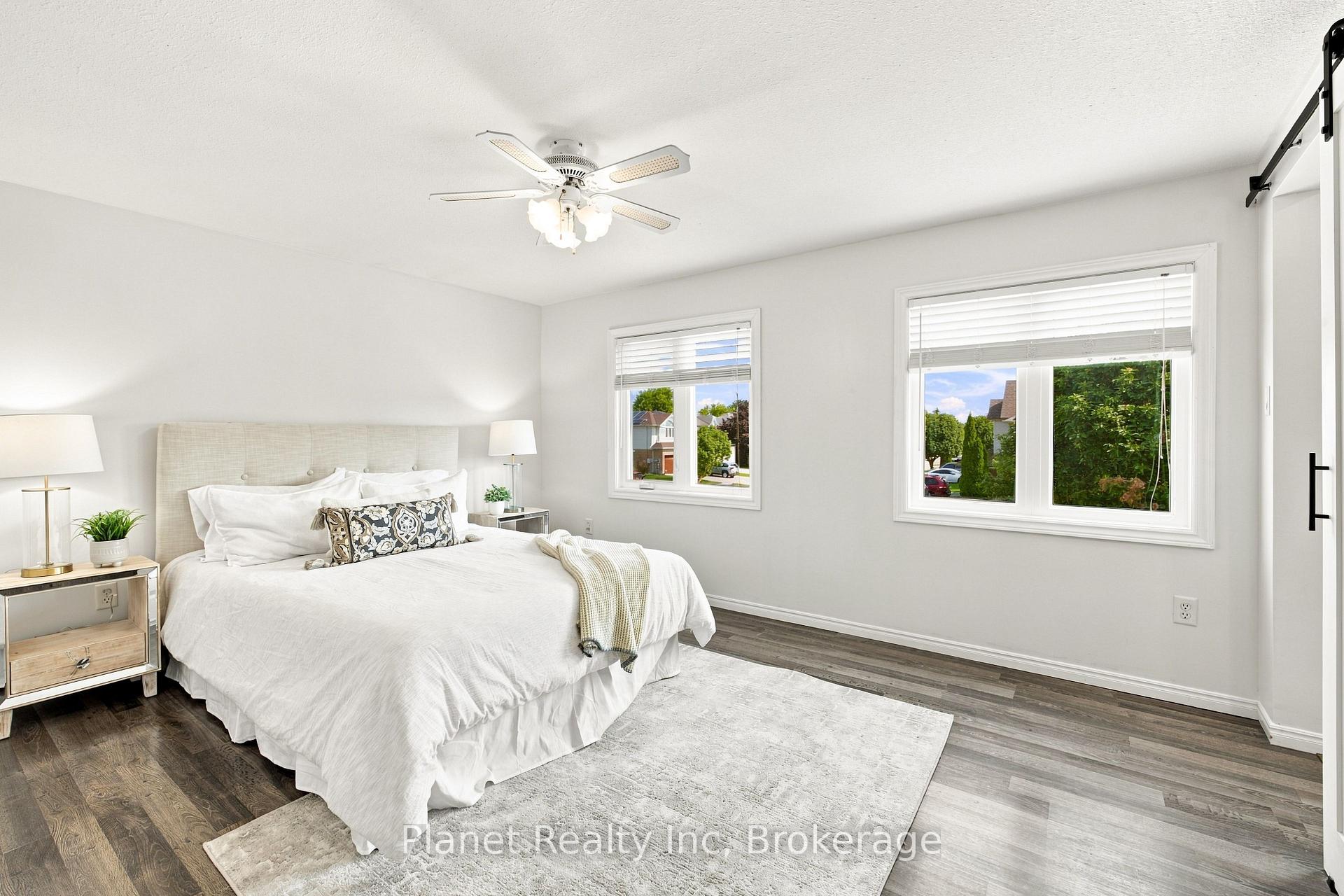 Photo 29 of 41 Boulder Crescent, Guelph, Clairfields/Hanlon Business Park — HOMEH