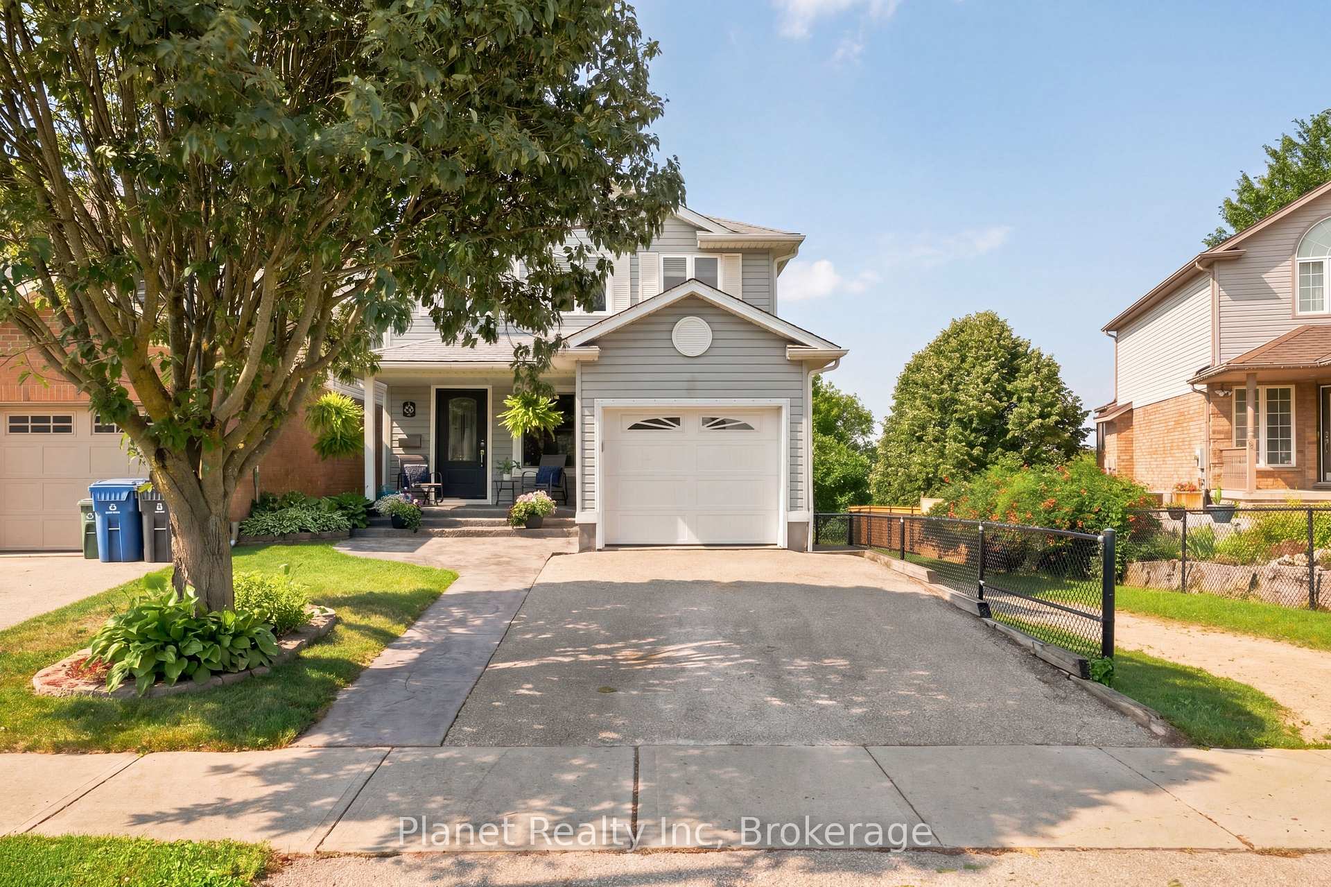 Photo 45 of 41 Boulder Crescent, Guelph, Clairfields/Hanlon Business Park — HOMEH
