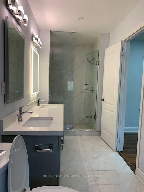 Photo 9 of 19 Belinda Drive, Brampton, Fletcher's Meadow — HOMEH