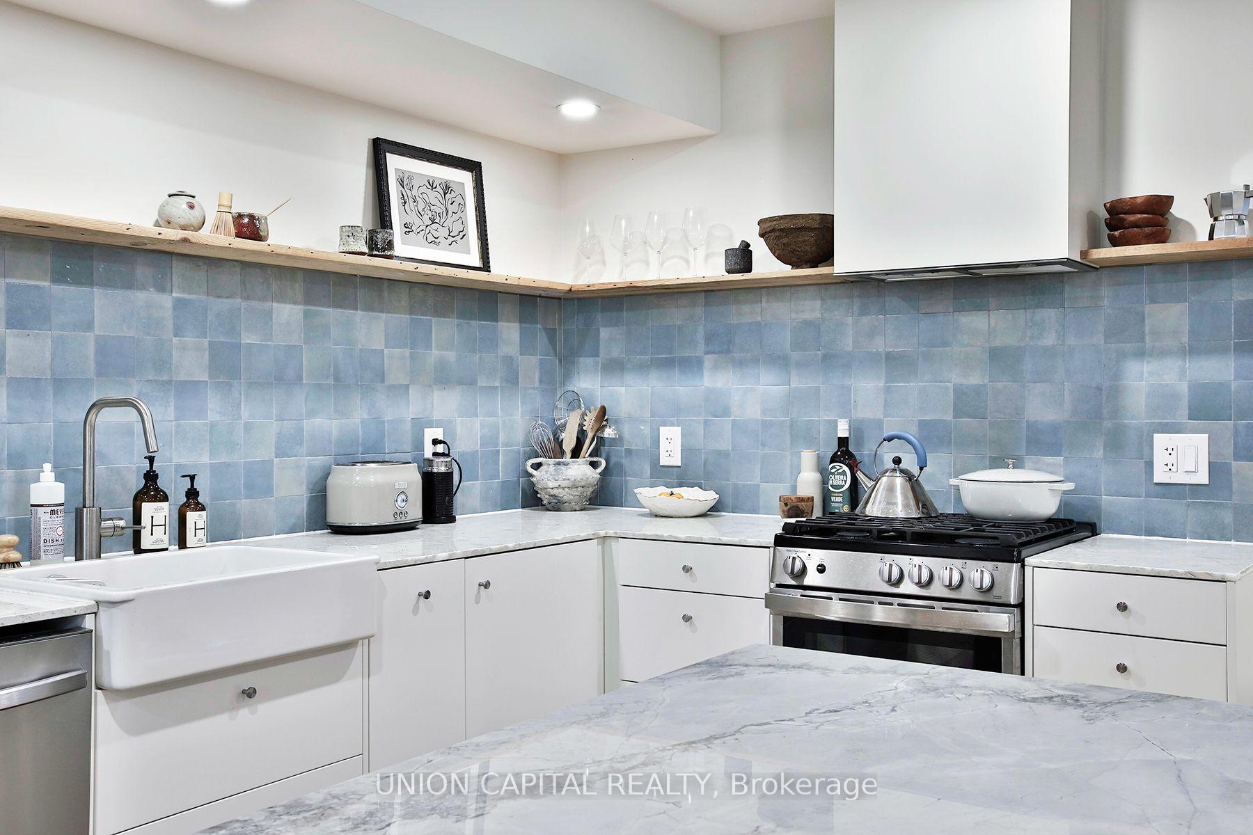 Photo 1 of Unit C, 278 Lisgar Street, Toronto, Little Portugal — HOMEH