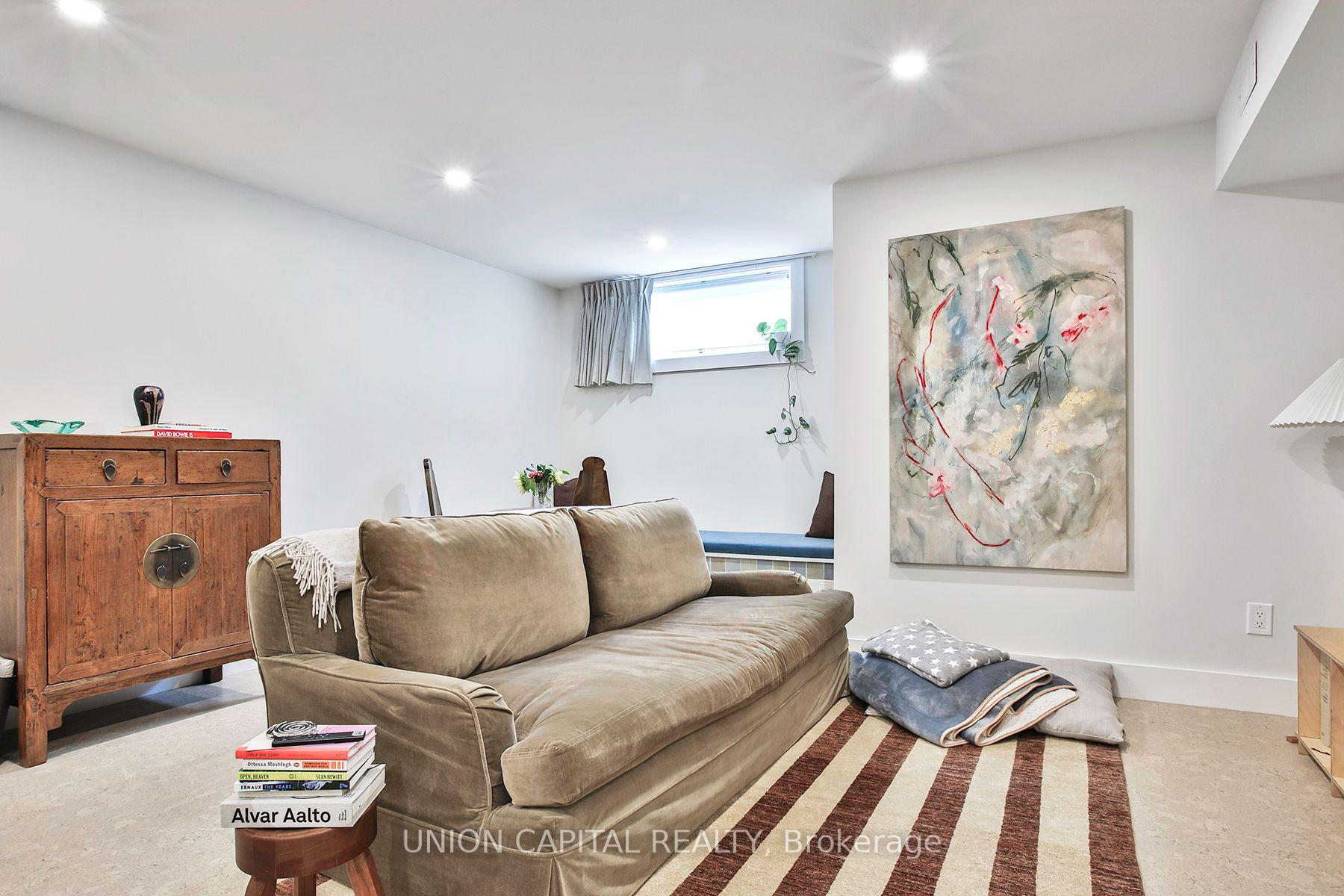 Photo 7 of Unit C, 278 Lisgar Street, Toronto, Little Portugal — HOMEH