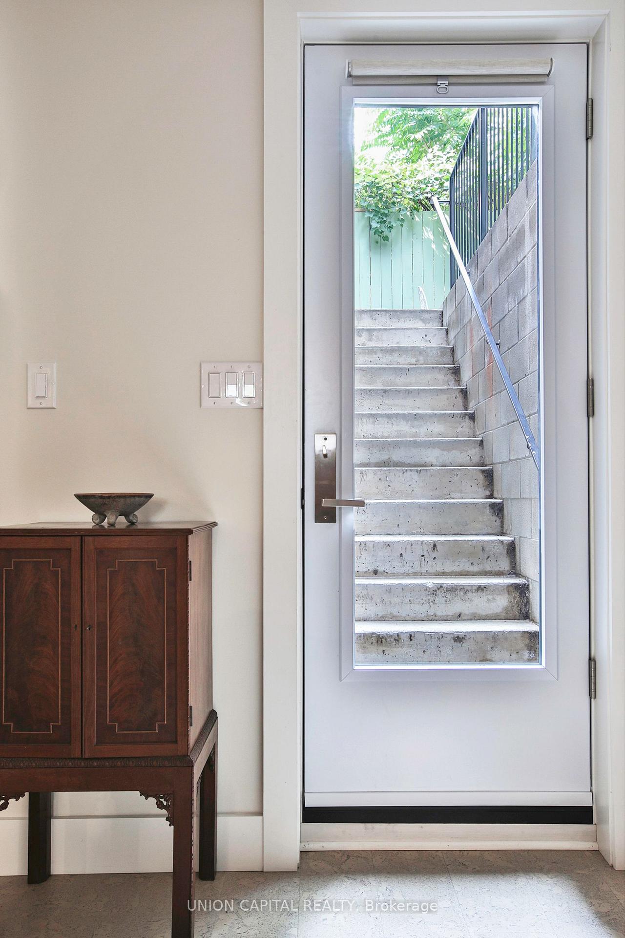 Photo 9 of Unit C, 278 Lisgar Street, Toronto, Little Portugal — HOMEH