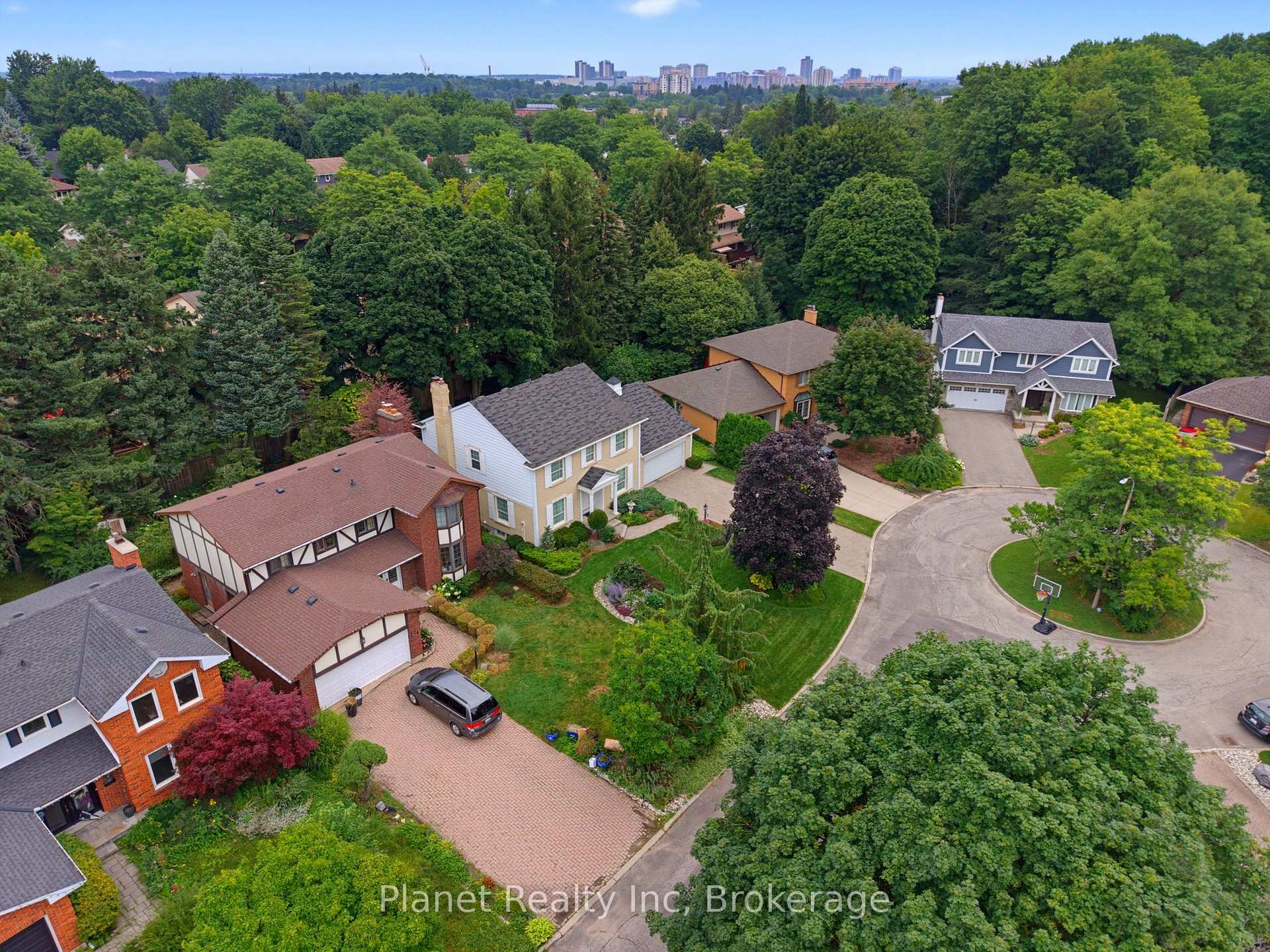 Photo 4 of 106 Thorndale Place, Waterloo, Maple Hills — HOMEH