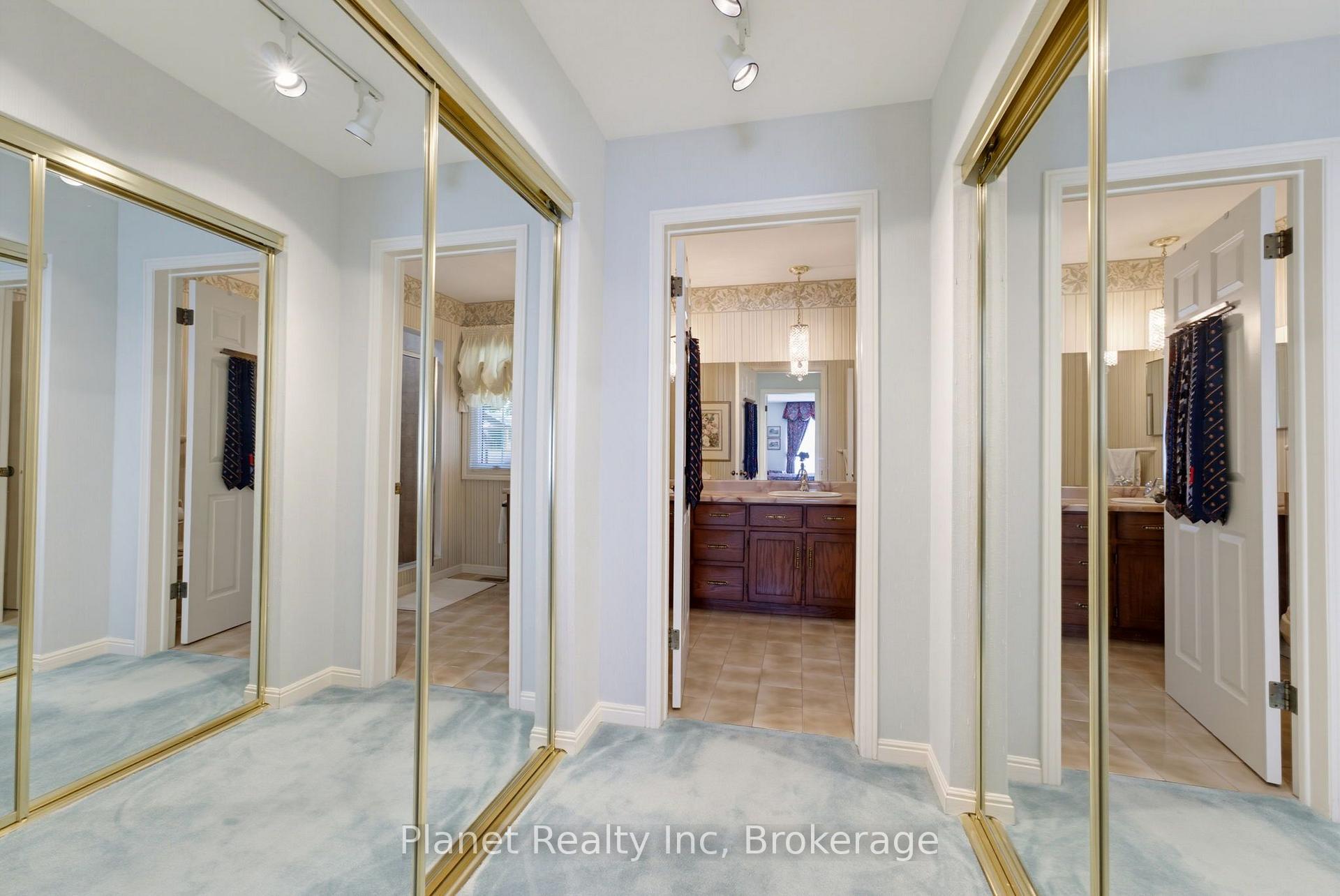 Photo 29 of 106 Thorndale Place, Waterloo, Maple Hills — HOMEH