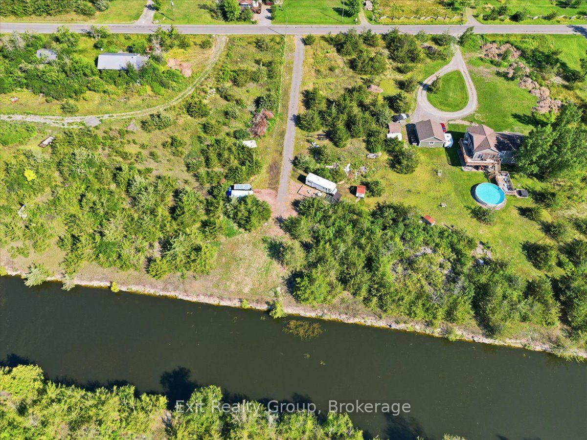Photo 2 of 937 Rosebush Road, Quinte West, Sidney Ward — HOMEH
