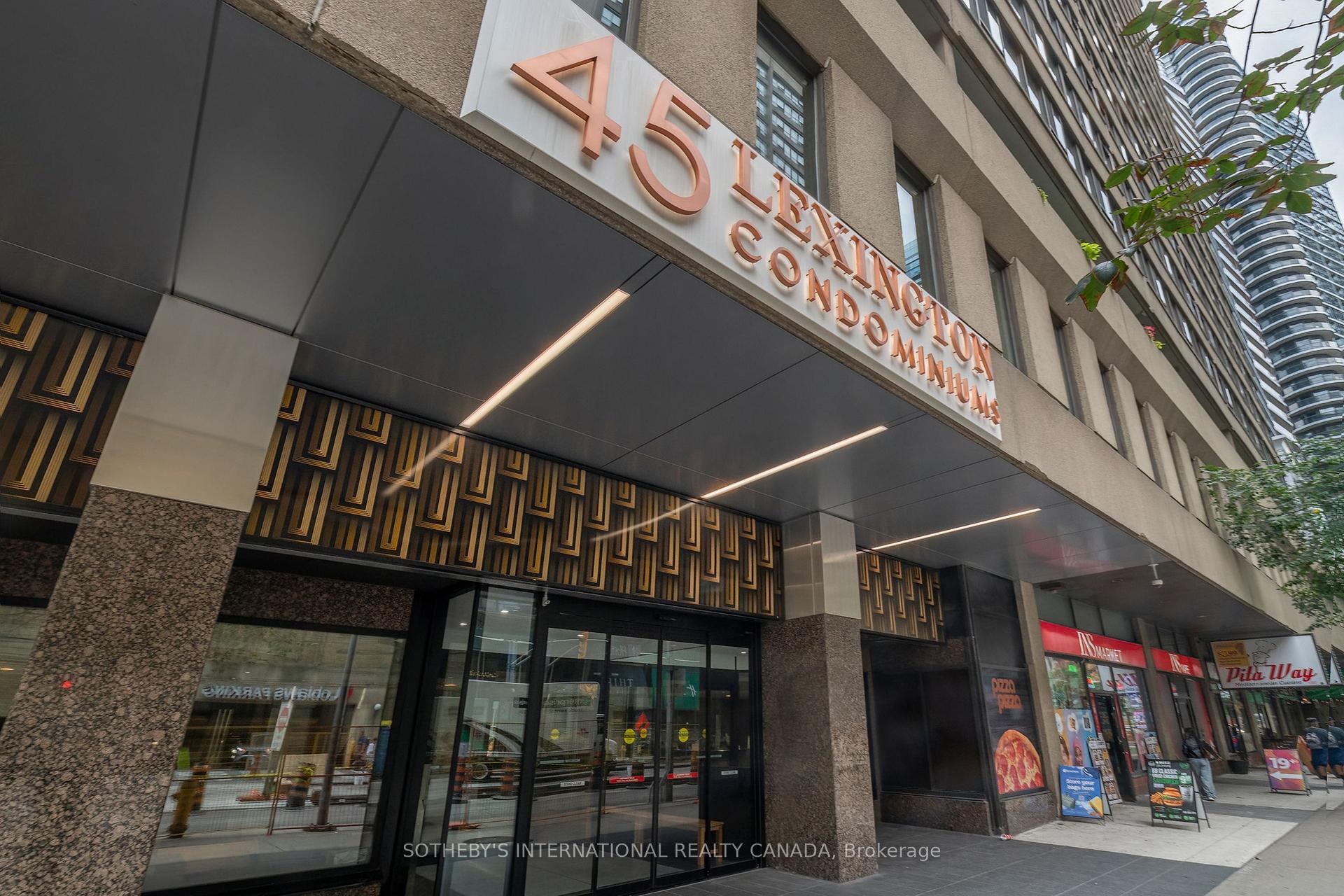 Photo of Unit 1707, 45 Carlton Street