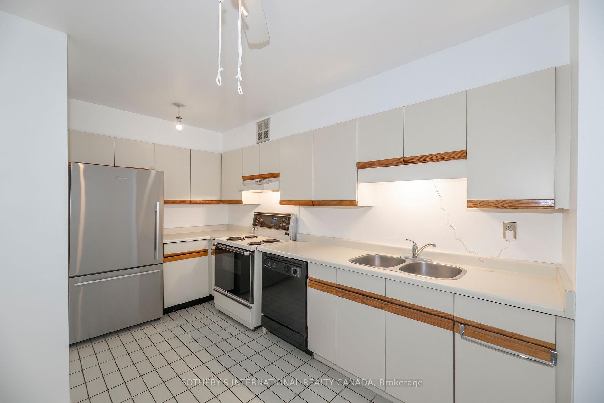 Photo 9 of Unit 1707, 45 Carlton Street, Toronto, Church-Yonge Corridor — HOMEH