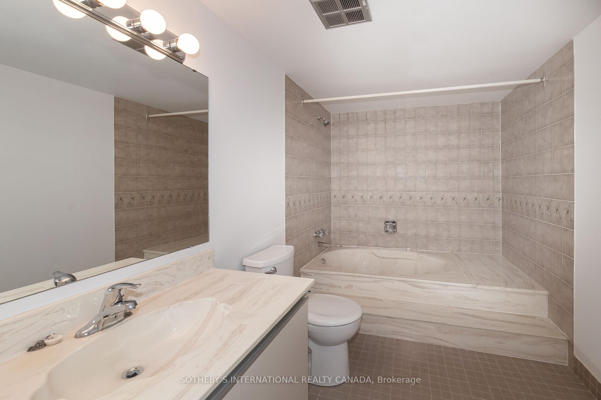 Photo 14 of Unit 1707, 45 Carlton Street, Toronto, Church-Yonge Corridor — HOMEH