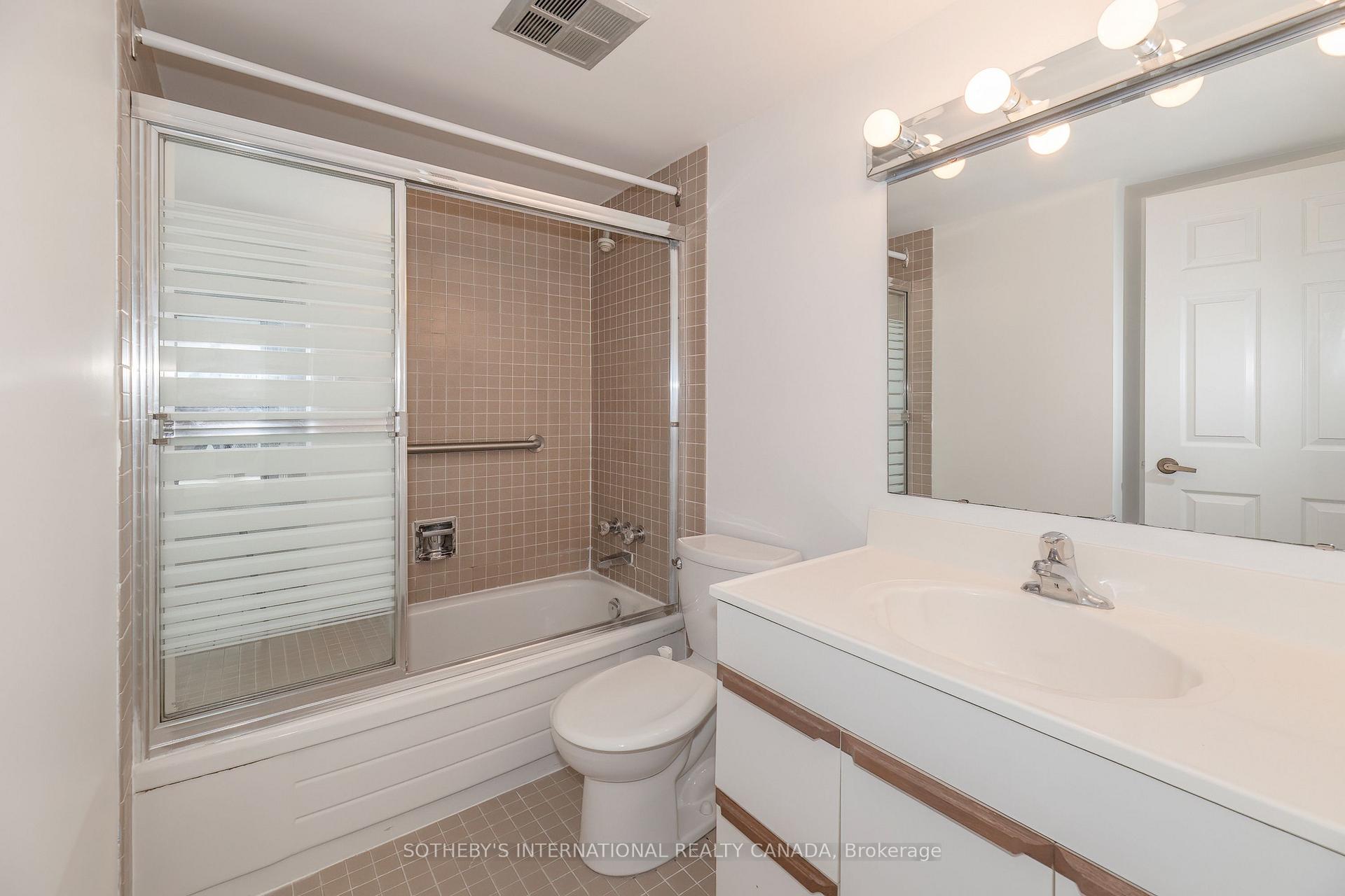 Photo 17 of Unit 1707, 45 Carlton Street, Toronto, Church-Yonge Corridor — HOMEH