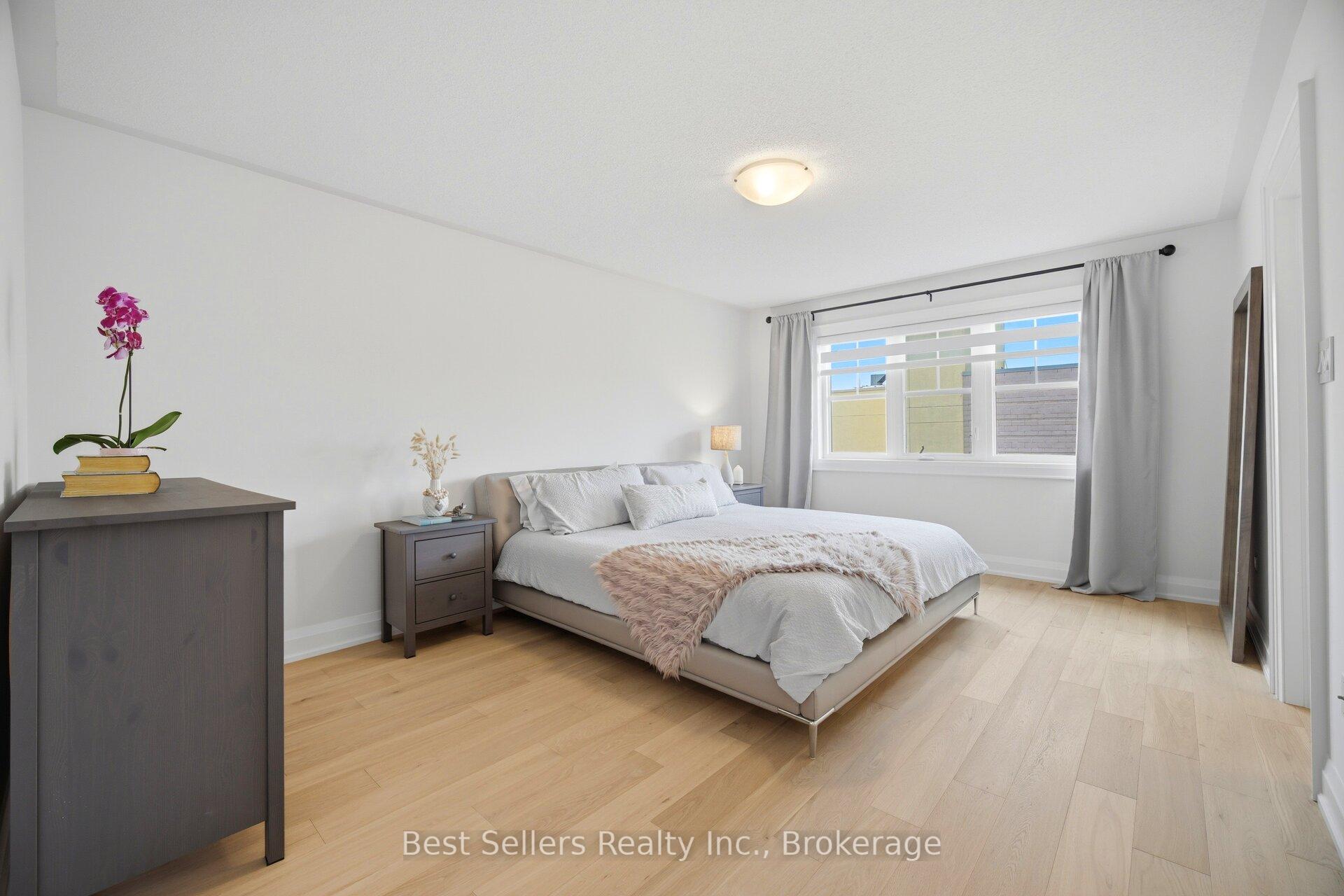Photo 11 of 75 Cathedral Court, Hamilton, Waterdown — HOMEH