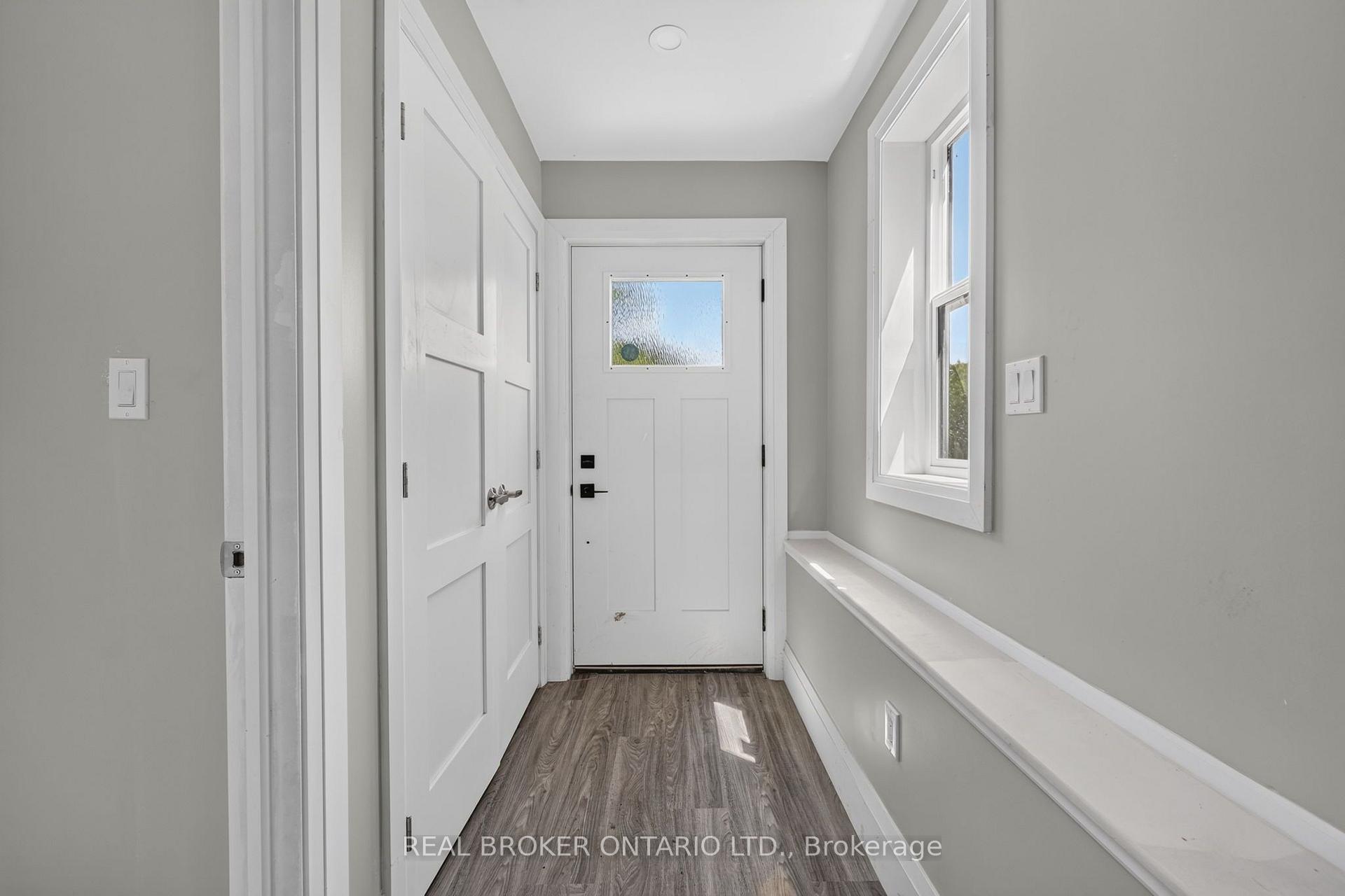 Photo 6 of Unit #1, 436 5th Avenue, Tay, Port McNicoll — HOMEH