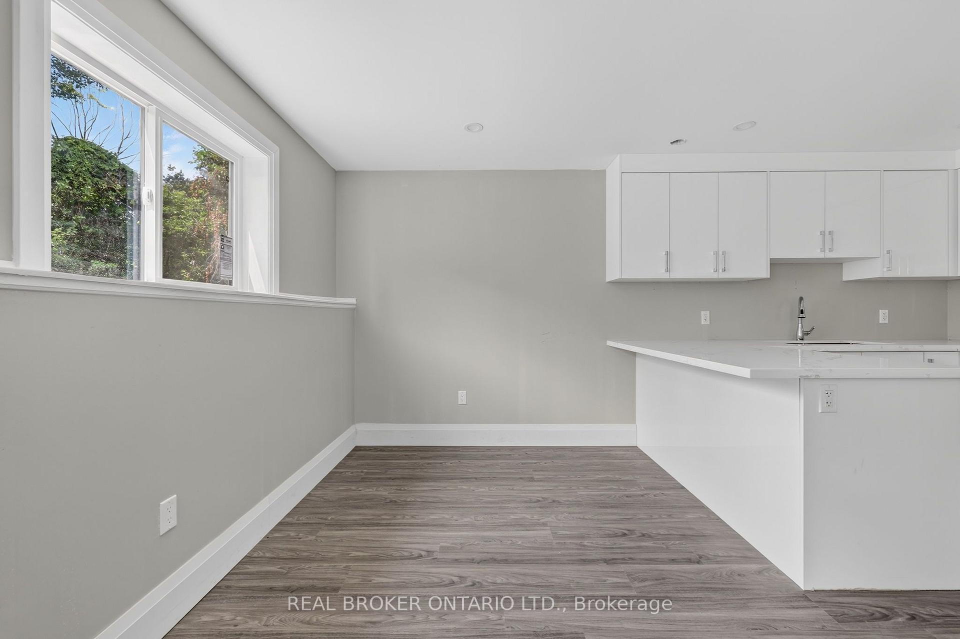 Photo 10 of Unit #1, 436 5th Avenue, Tay, Port McNicoll — HOMEH