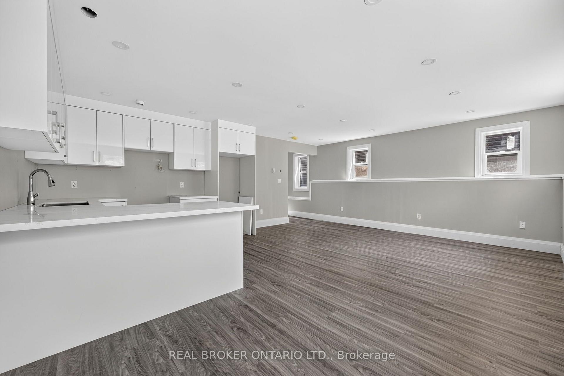 Photo 11 of Unit #1, 436 5th Avenue, Tay, Port McNicoll — HOMEH
