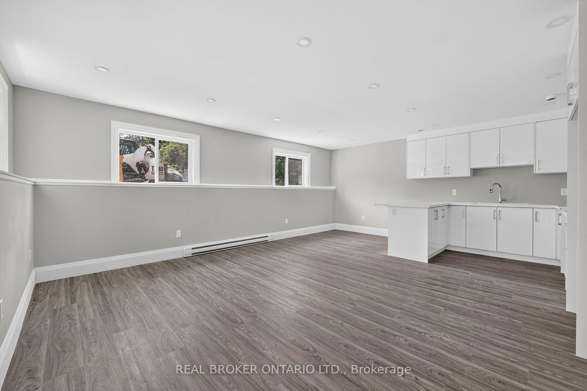 Photo 14 of Unit #1, 436 5th Avenue, Tay, Port McNicoll — HOMEH