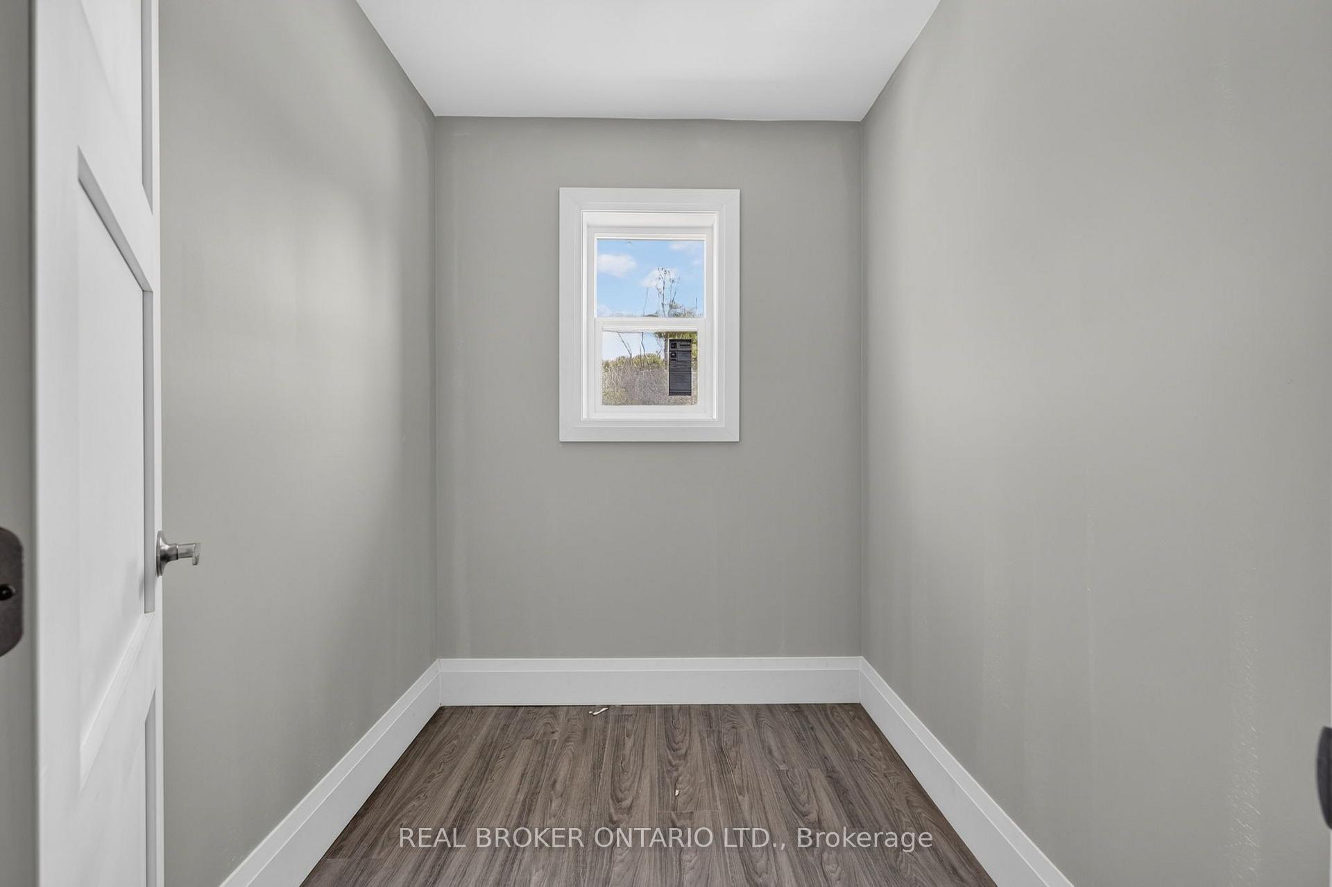 Photo 20 of Unit #1, 436 5th Avenue, Tay, Port McNicoll — HOMEH