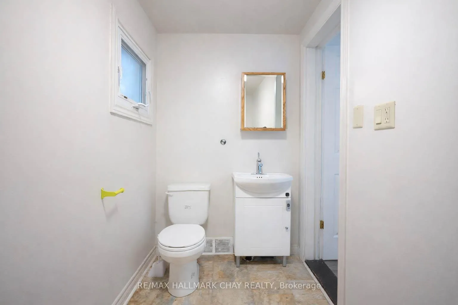 Photo 9 of 377 Hugel Avenue, Midland — HOMEH