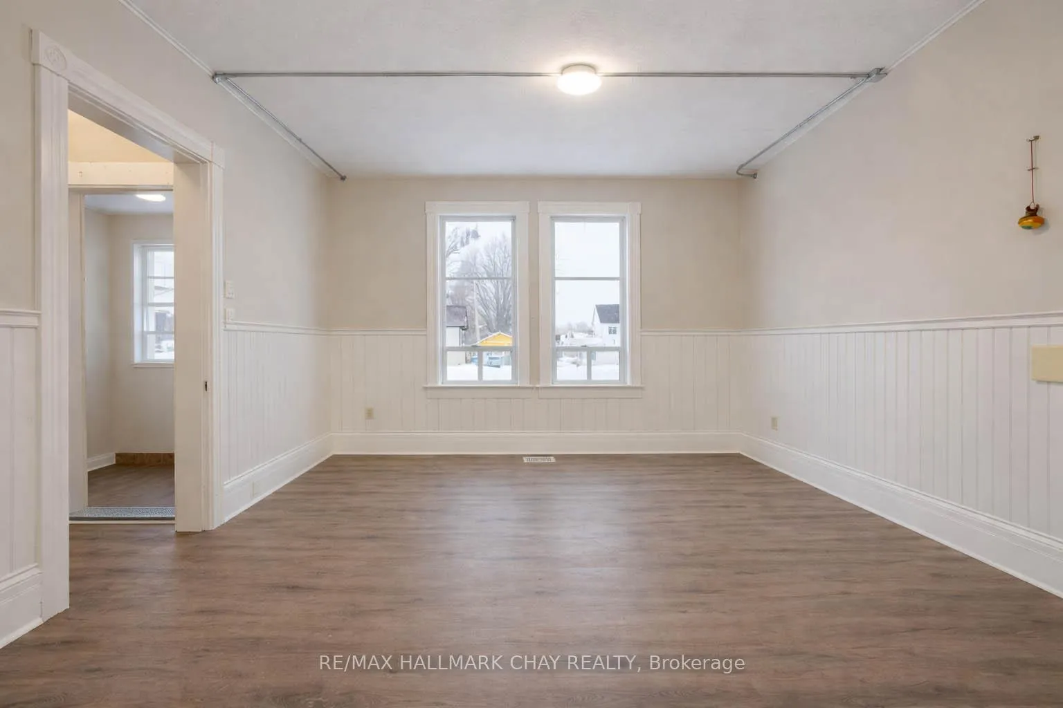 Photo 11 of 377 Hugel Avenue, Midland — HOMEH