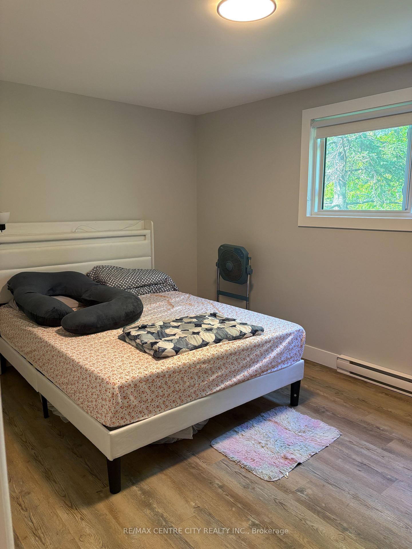 Photo 25 of Unit 9, 400 Scenic Drive S, London, South J — HOMEH