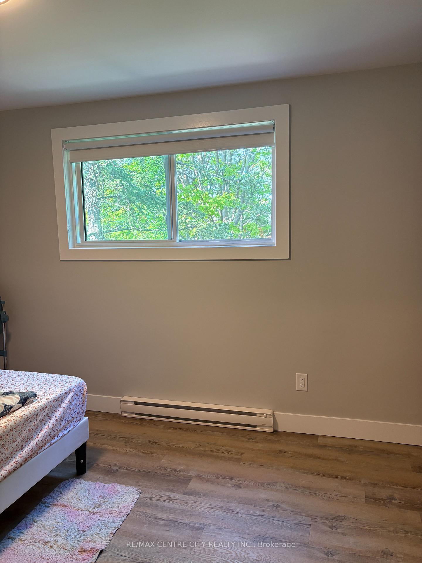 Photo 26 of Unit 9, 400 Scenic Drive S, London, South J — HOMEH