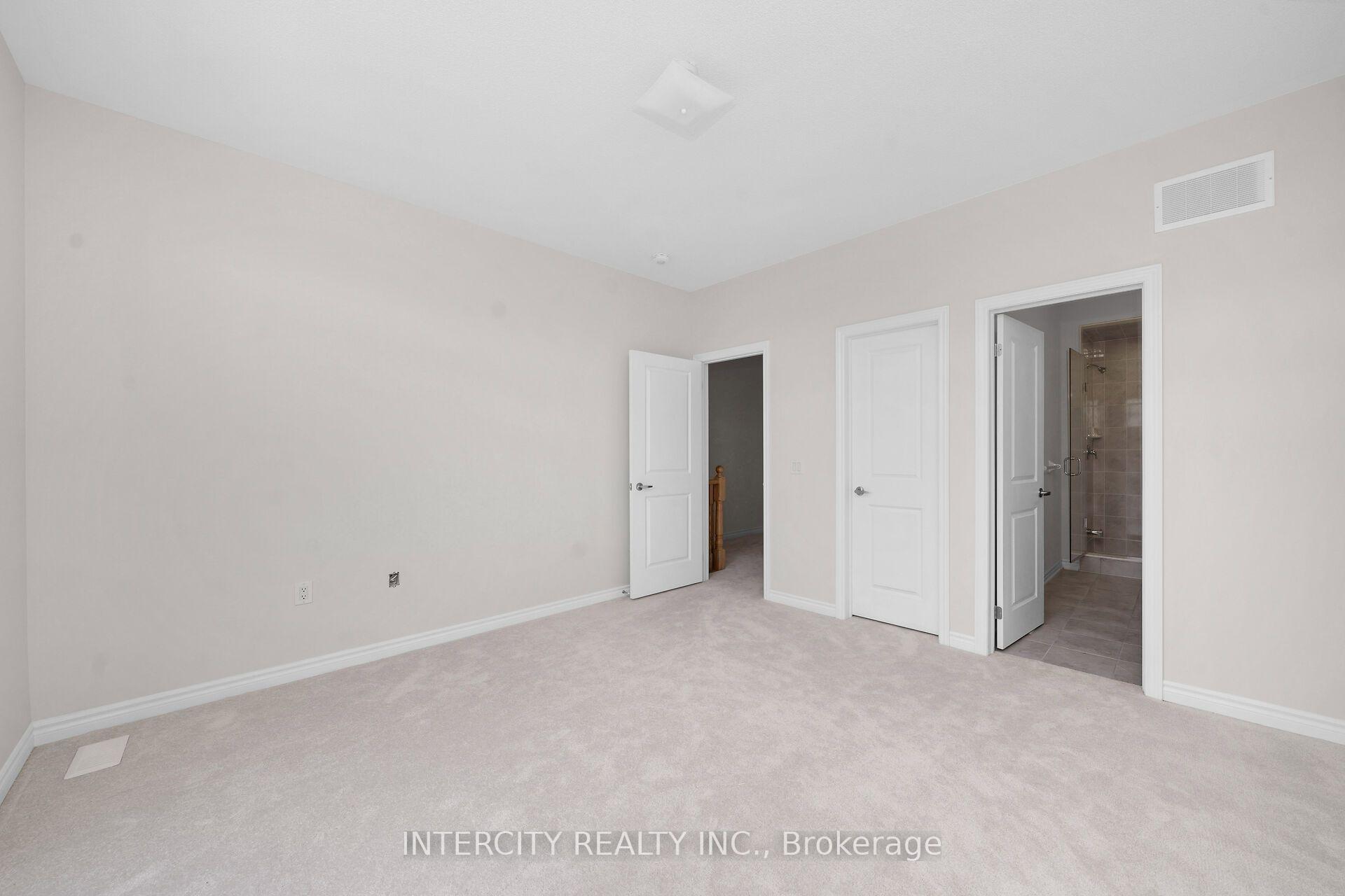 Photo 16 of 7 Drainie Street, Vaughan, Elder Mills — HOMEH