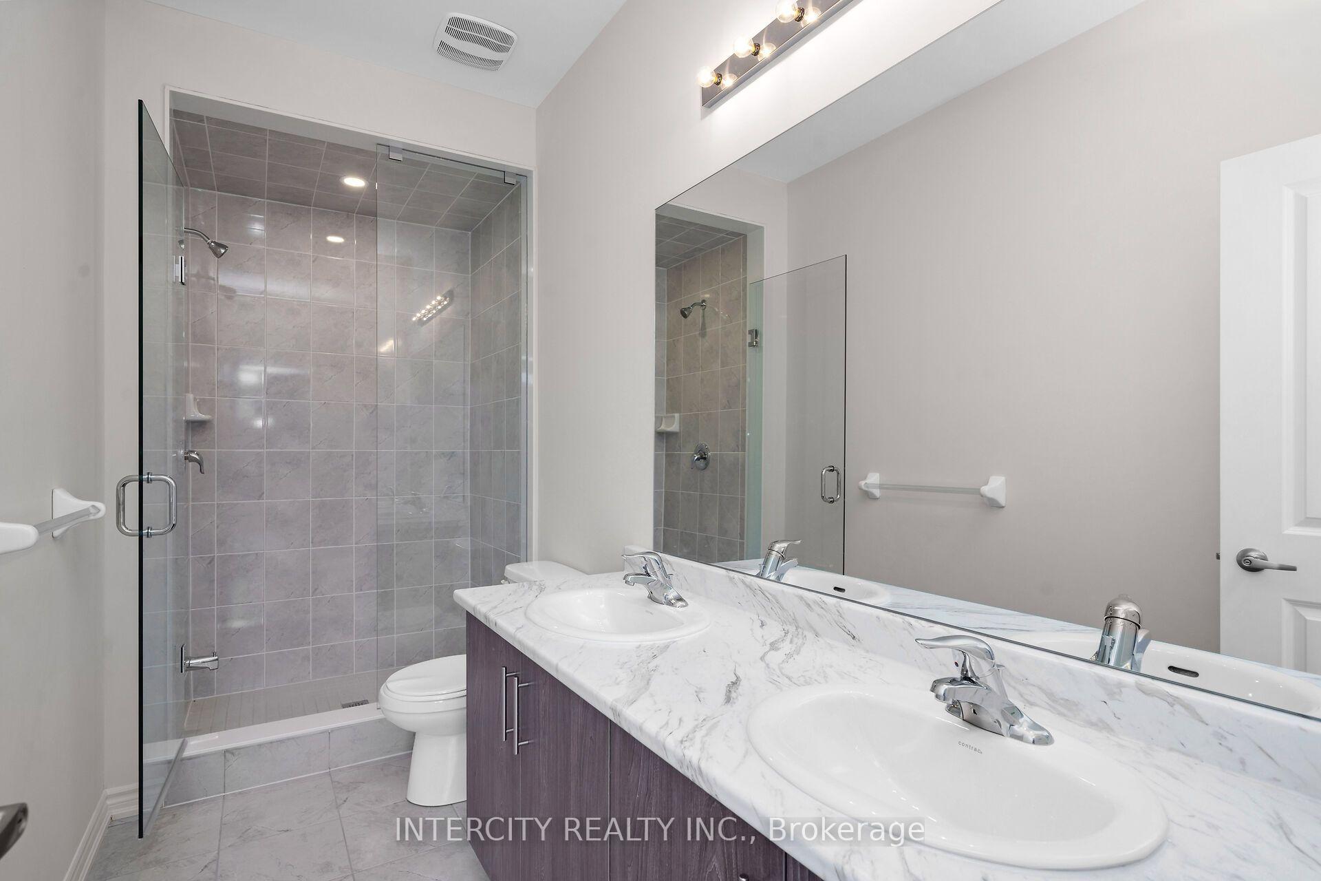 Photo 17 of 7 Drainie Street, Vaughan, Elder Mills — HOMEH