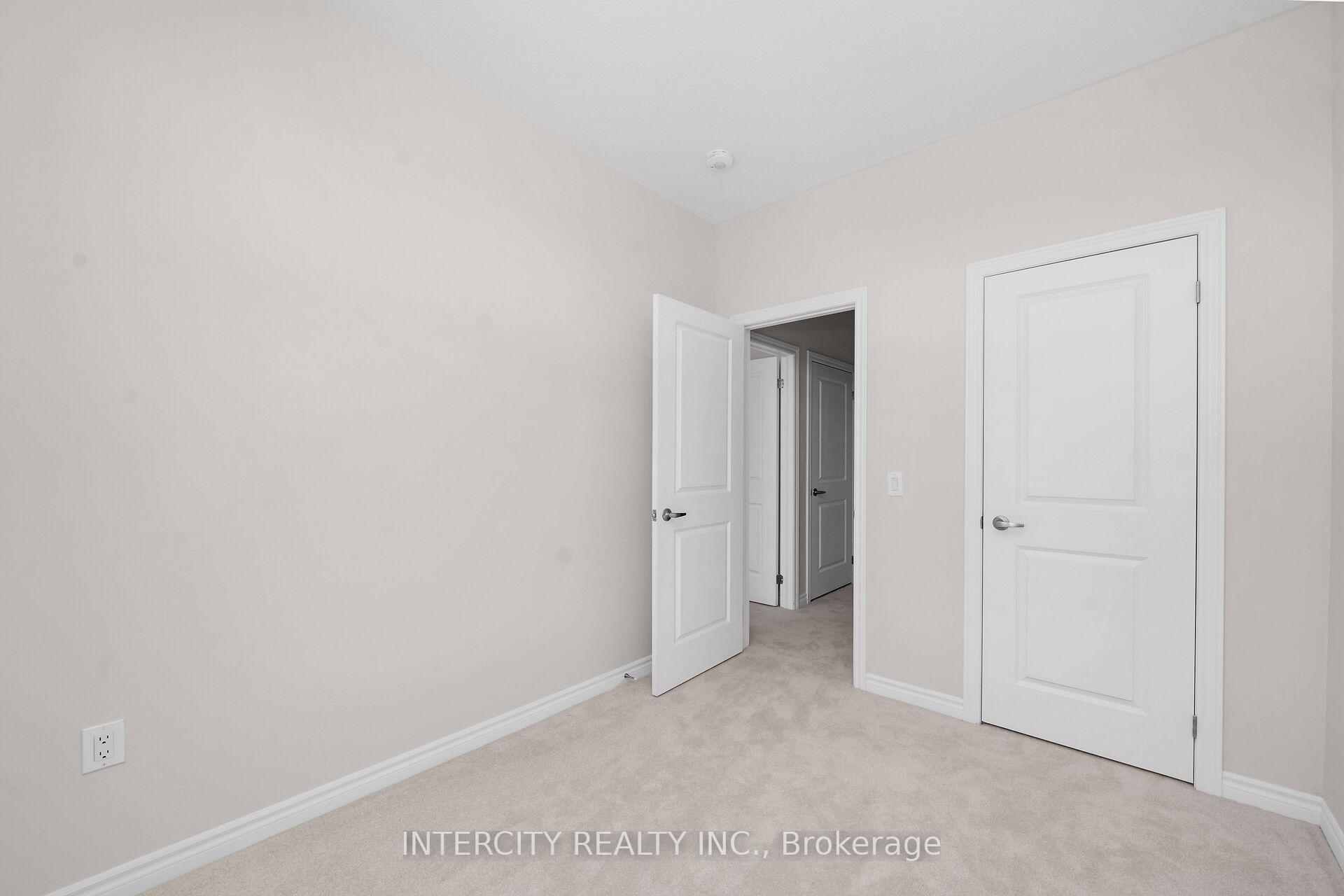 Photo 21 of 7 Drainie Street, Vaughan, Elder Mills — HOMEH
