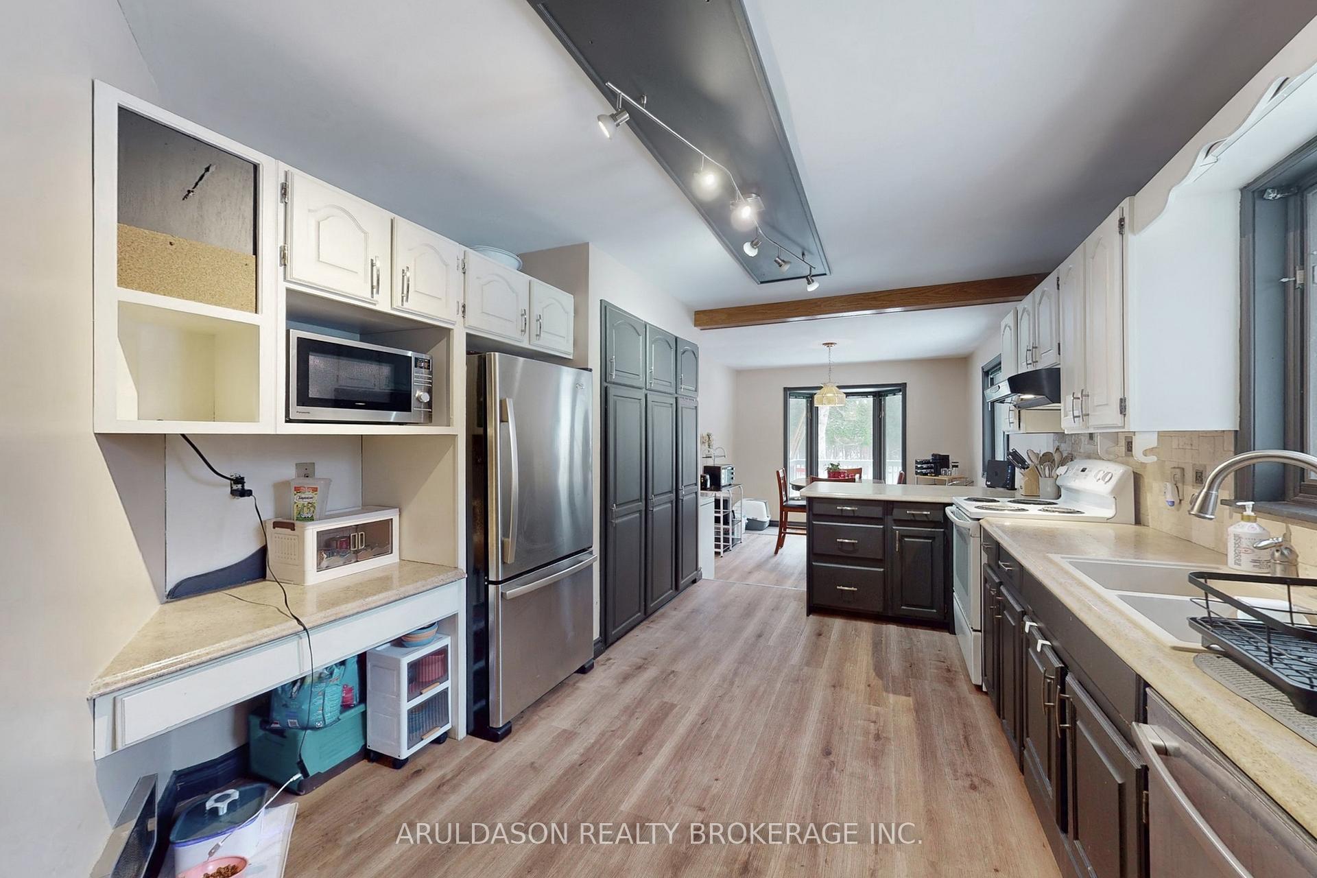 Photo 3 of 1208 Birchcliffe Crescent, Severn, Rural Severn — HOMEH