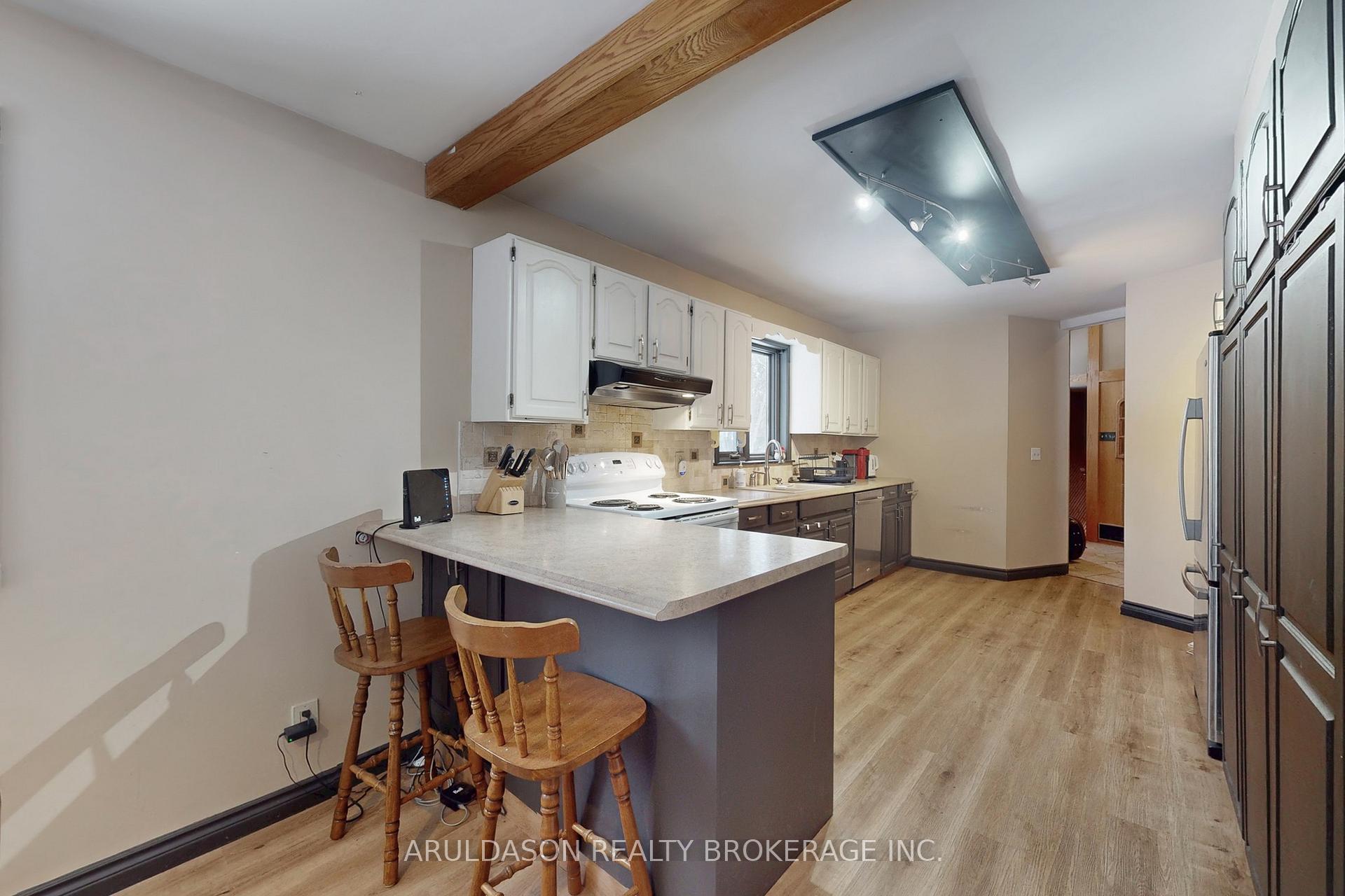 Photo 5 of 1208 Birchcliffe Crescent, Severn, Rural Severn — HOMEH