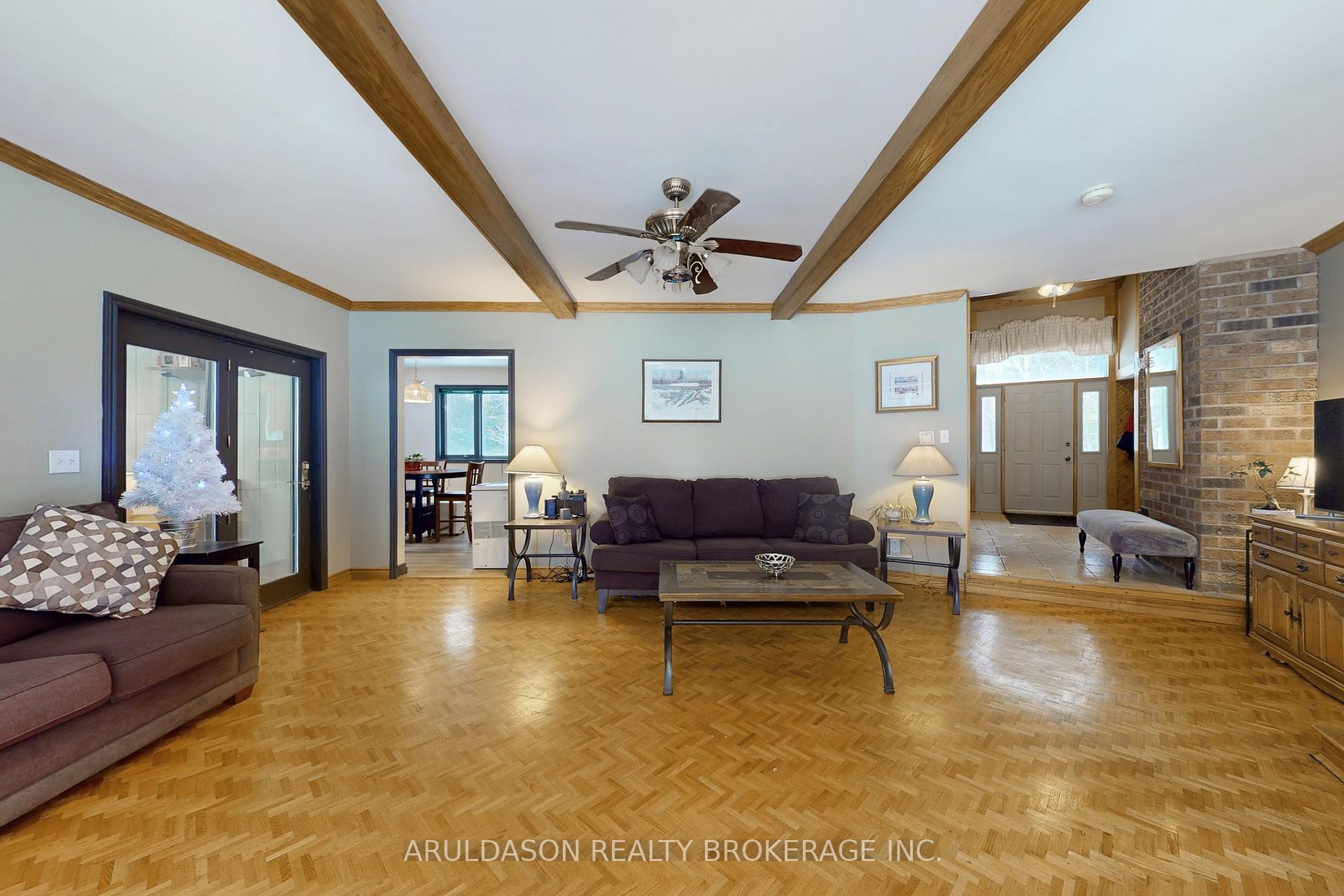 Photo 6 of 1208 Birchcliffe Crescent, Severn, Rural Severn — HOMEH
