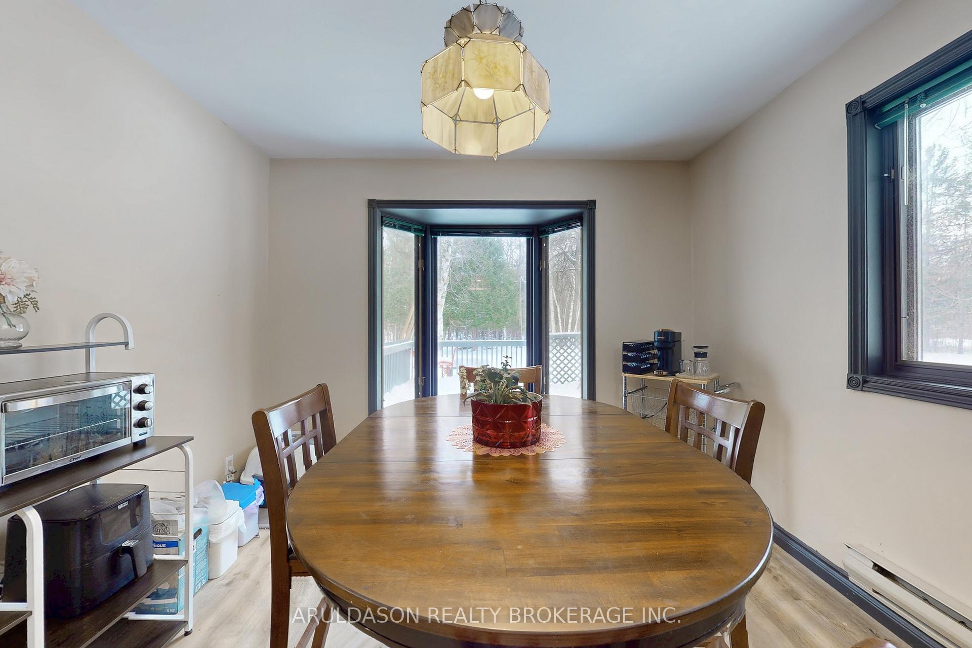 Photo 10 of 1208 Birchcliffe Crescent, Severn, Rural Severn — HOMEH
