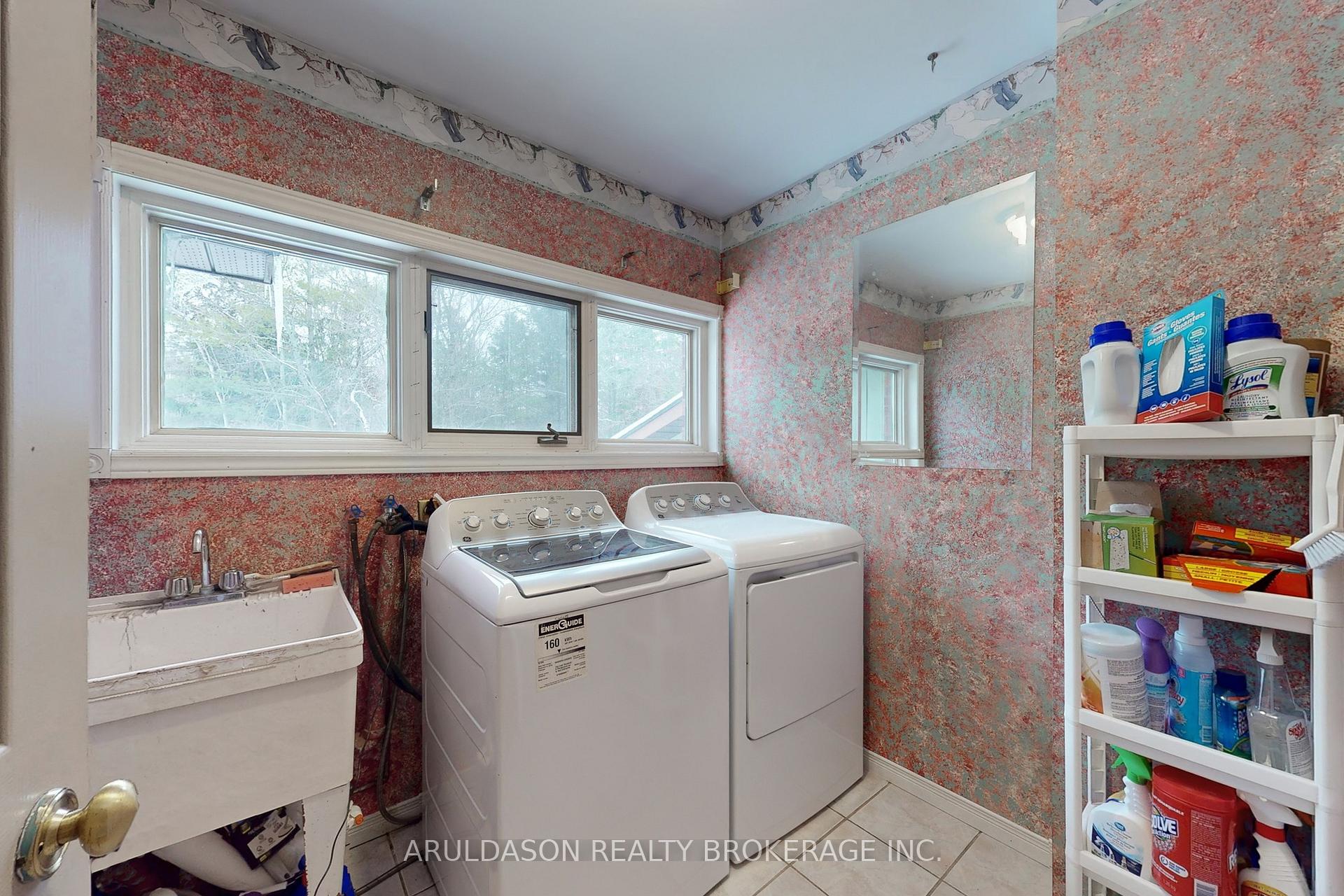 Photo 25 of 1208 Birchcliffe Crescent, Severn, Rural Severn — HOMEH