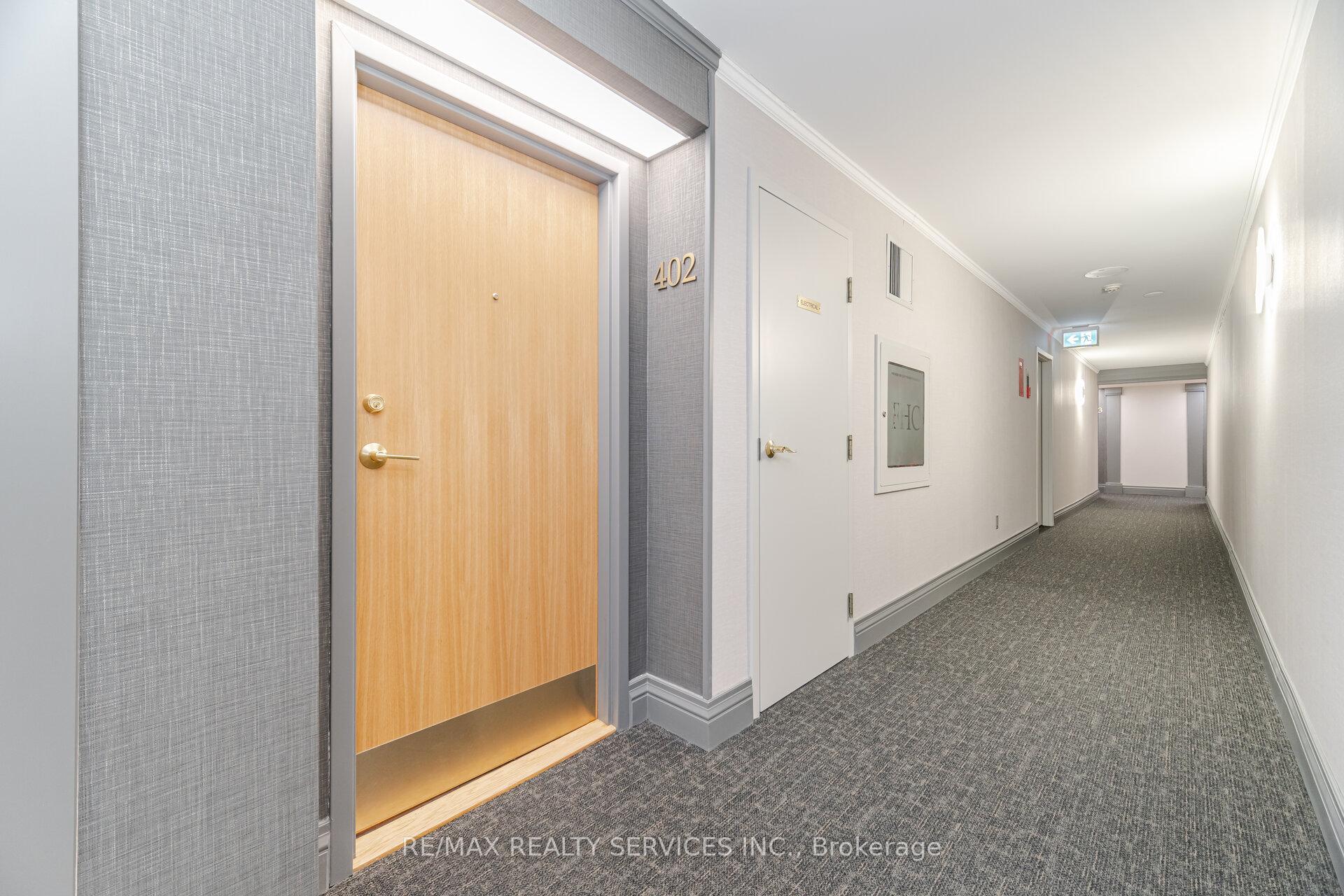 Photo 6 of Unit 402, 330 Mill Street S, Brampton, Brampton South — HOMEH