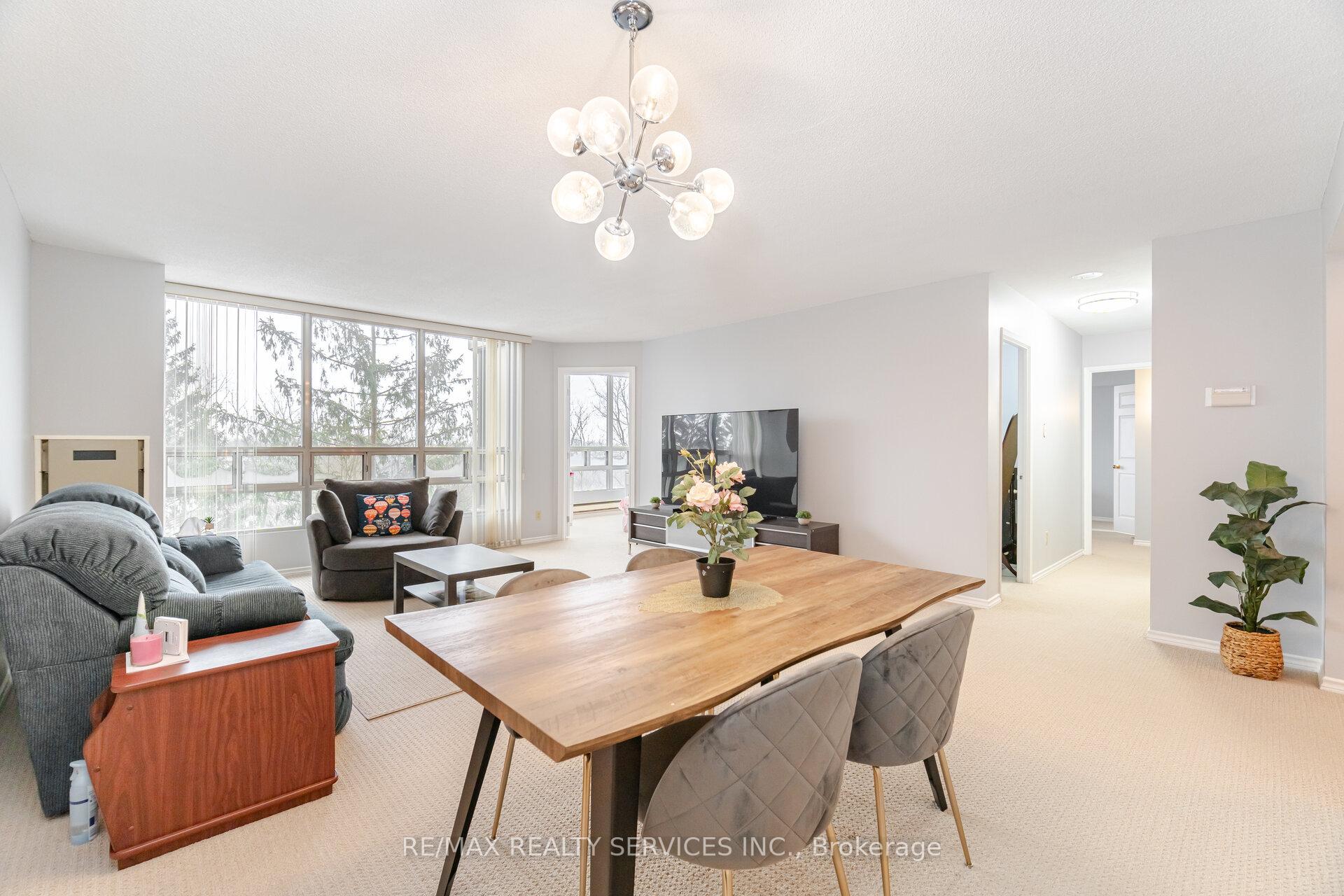 Photo 18 of Unit 402, 330 Mill Street S, Brampton, Brampton South — HOMEH