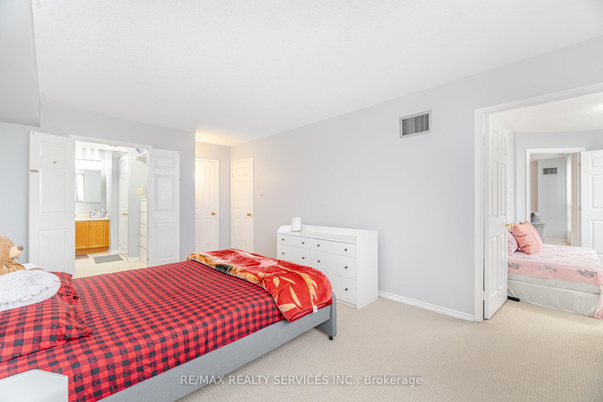 Photo 28 of Unit 402, 330 Mill Street S, Brampton, Brampton South — HOMEH